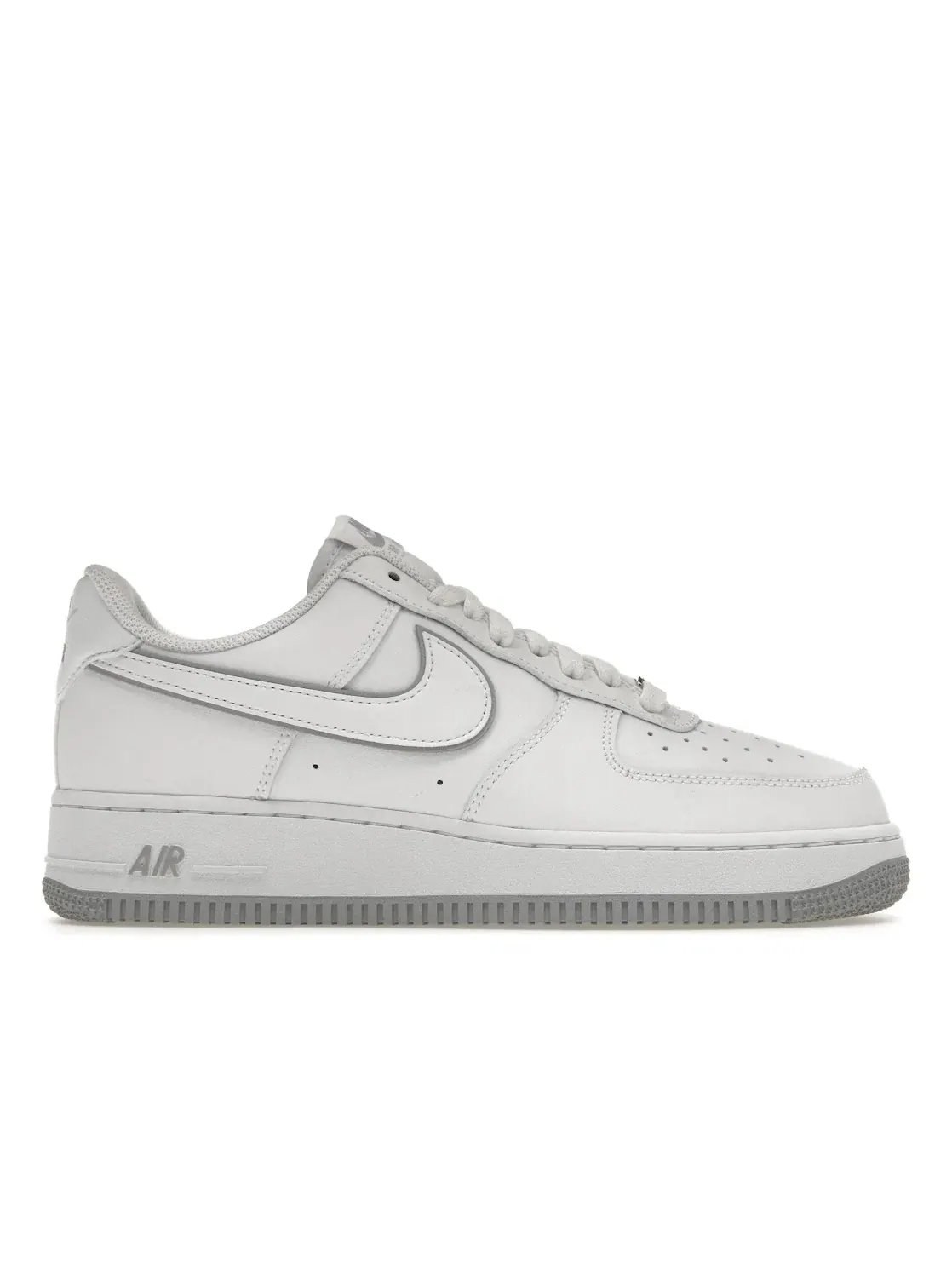 Мужские кроссовки Lifestyle с белой кожаной отделкой Nike Air Force 1 '07 Low — изображение 1 из 4, белый/белый/серый