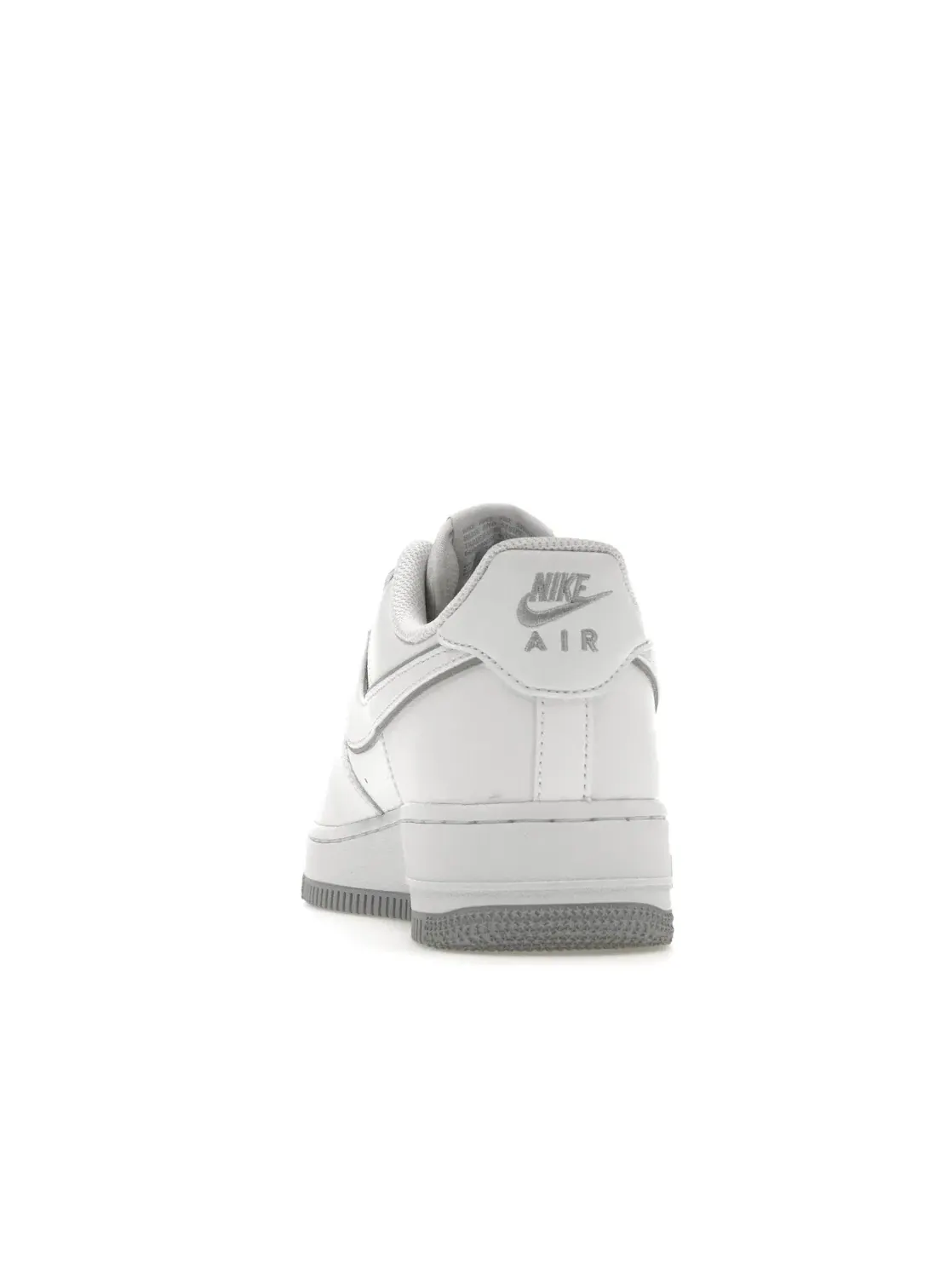Мужские кроссовки Lifestyle с белой кожаной отделкой Nike Air Force 1 '07 Low — изображение 4 из 4, белый/белый/серый