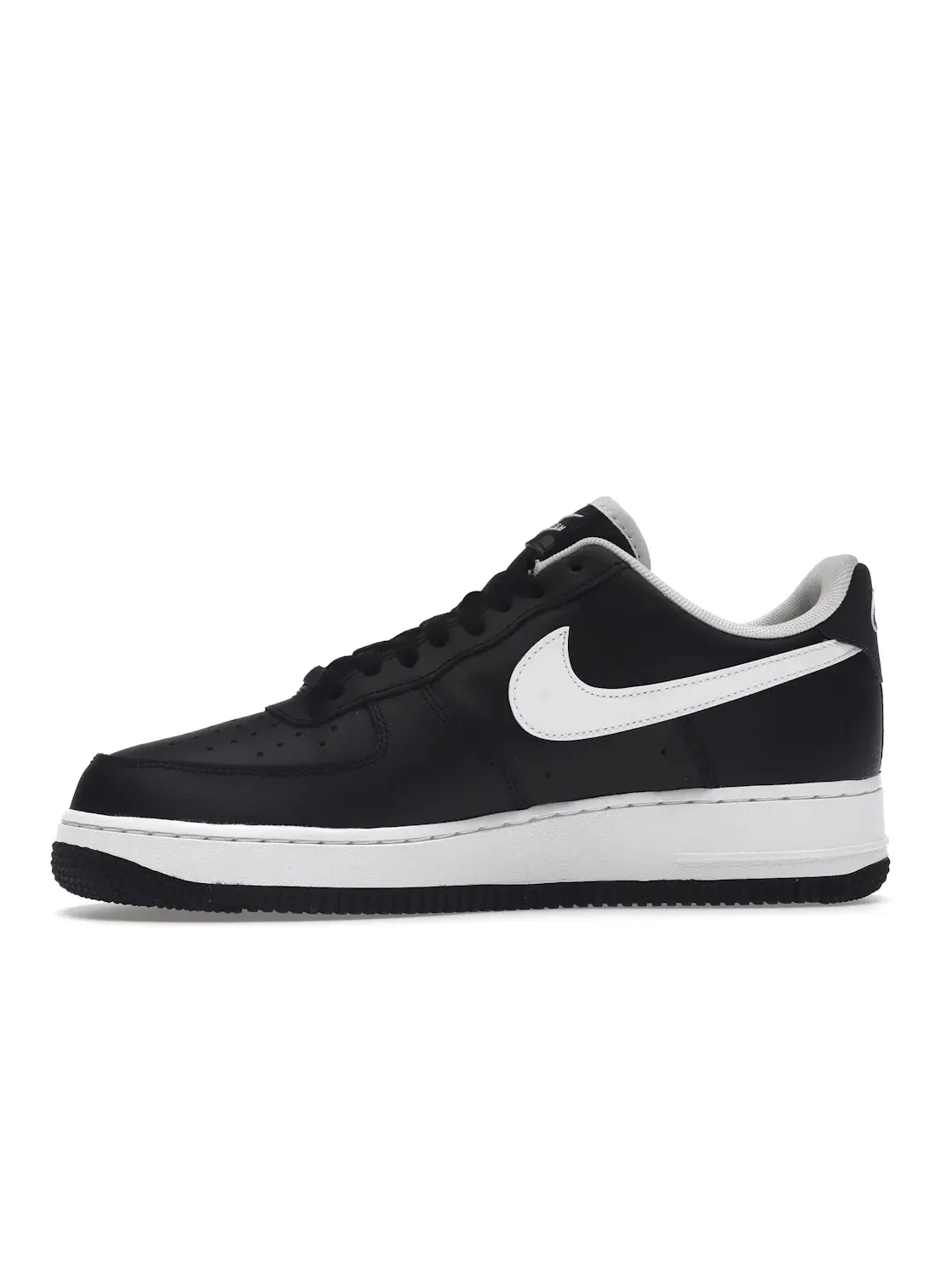Мужские кроссовки Lifestyle Nike Air Force 1 Low '07 LV8 — изображение 3 из 4, черный/черный//белый
