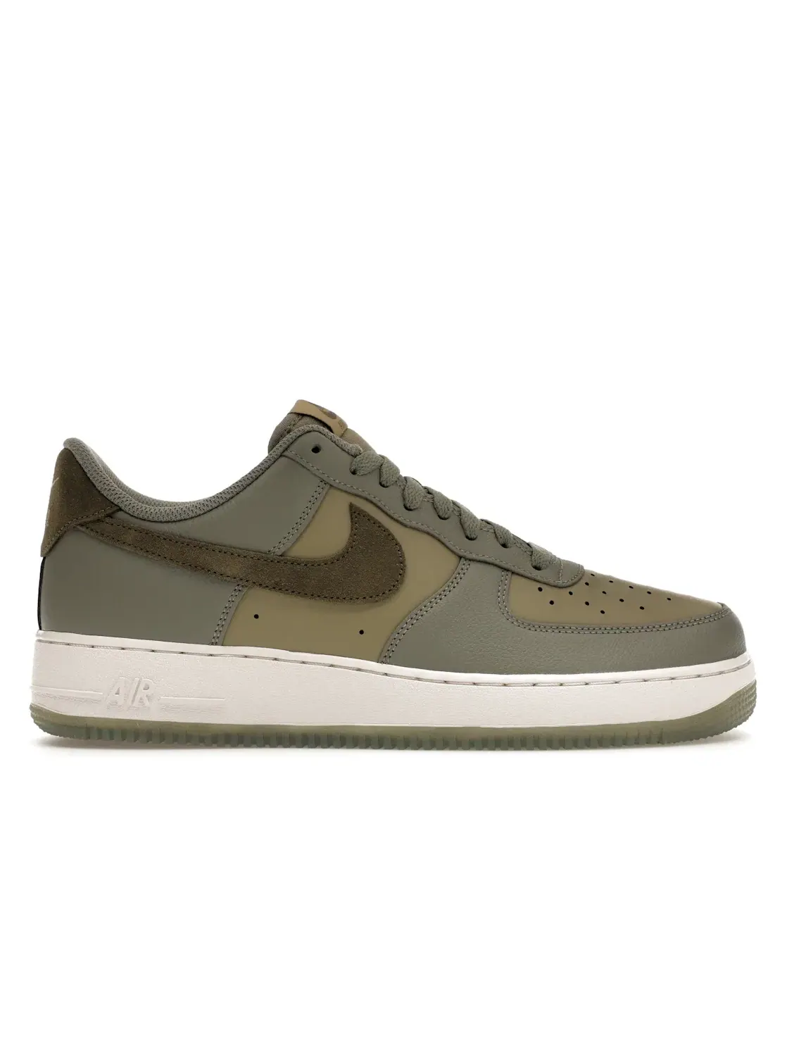 Мужские кроссовки Lifestyle Nike Air Force 1 '07 LV8 — изображение 1 из 4