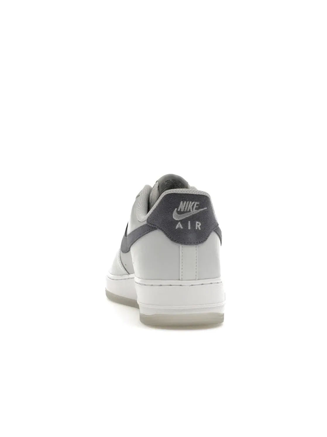 Мужские кроссовки с перфорированным носком Nike Air Force 1 '07 LV8 — изображение 4 из 4