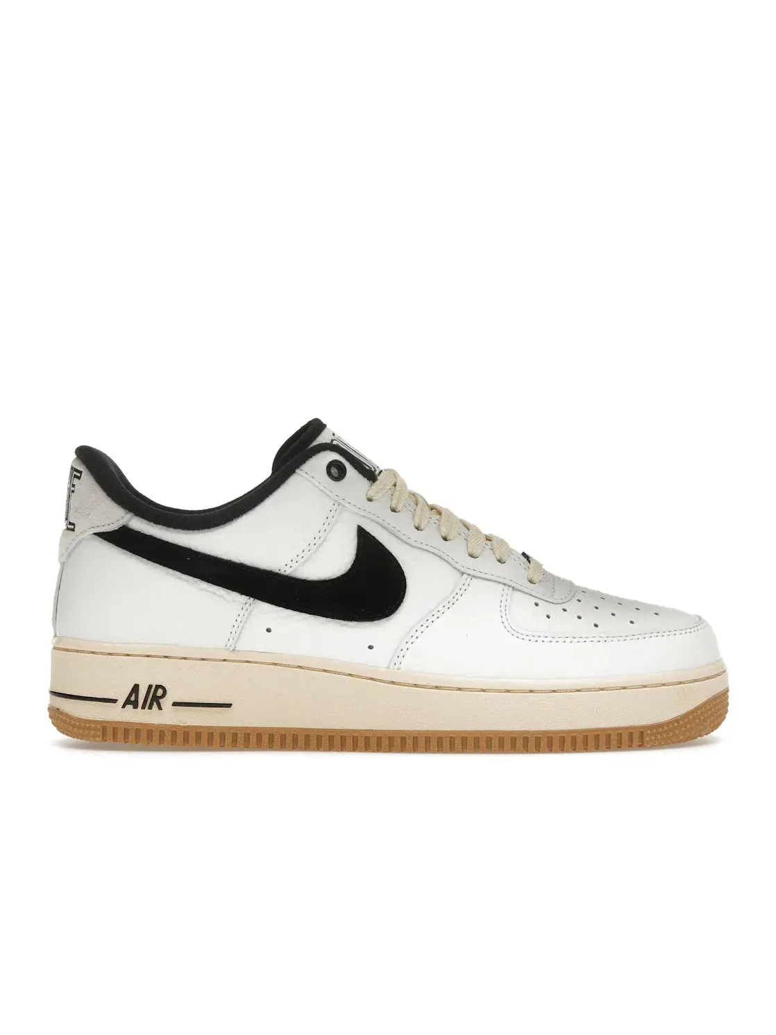 Женские кроссовки для повседневной носки Nike Air Force 1 '07 LX Low — изображение 1 из 4, белый/черный