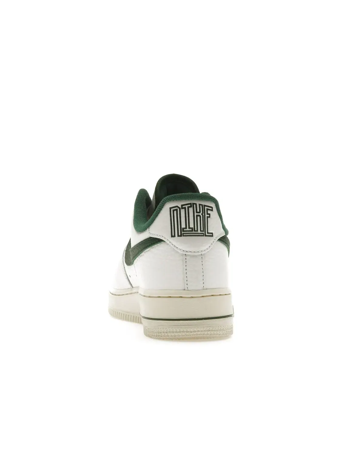 Женские кроссовки с chunky подошвой Nike Air Force 1 Low '07 LX — изображение 4 из 4, белый/зеленый-белый