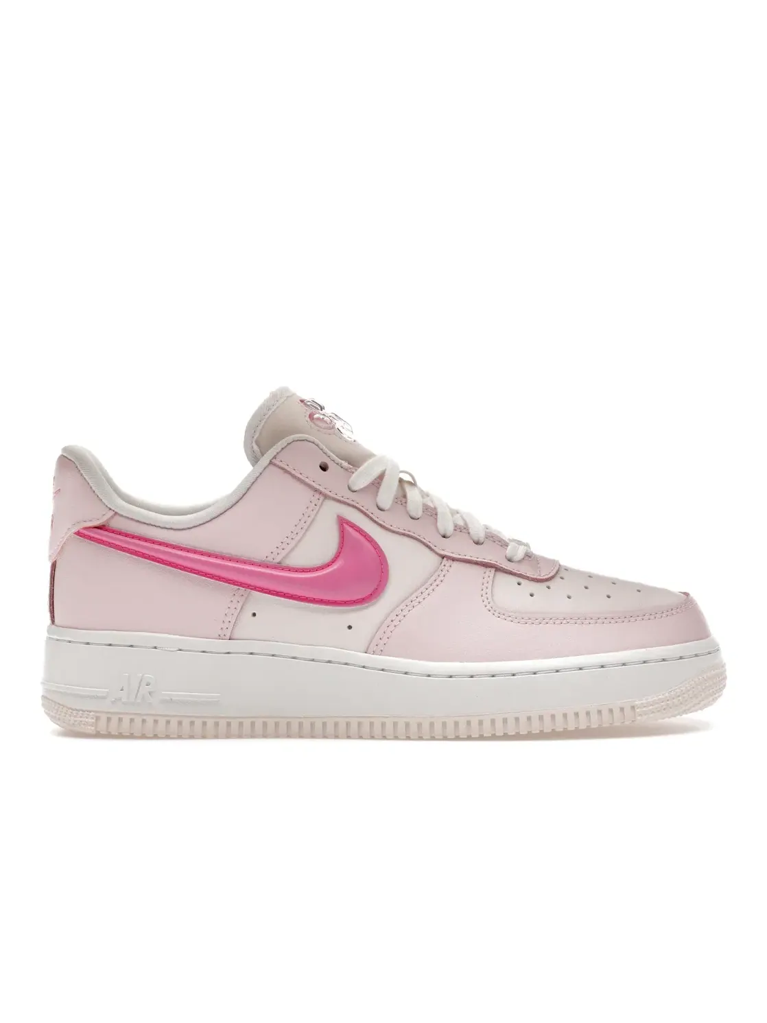 Женские кроссовки Nike Air Force 1 '07 LX — изображение 1 из 4