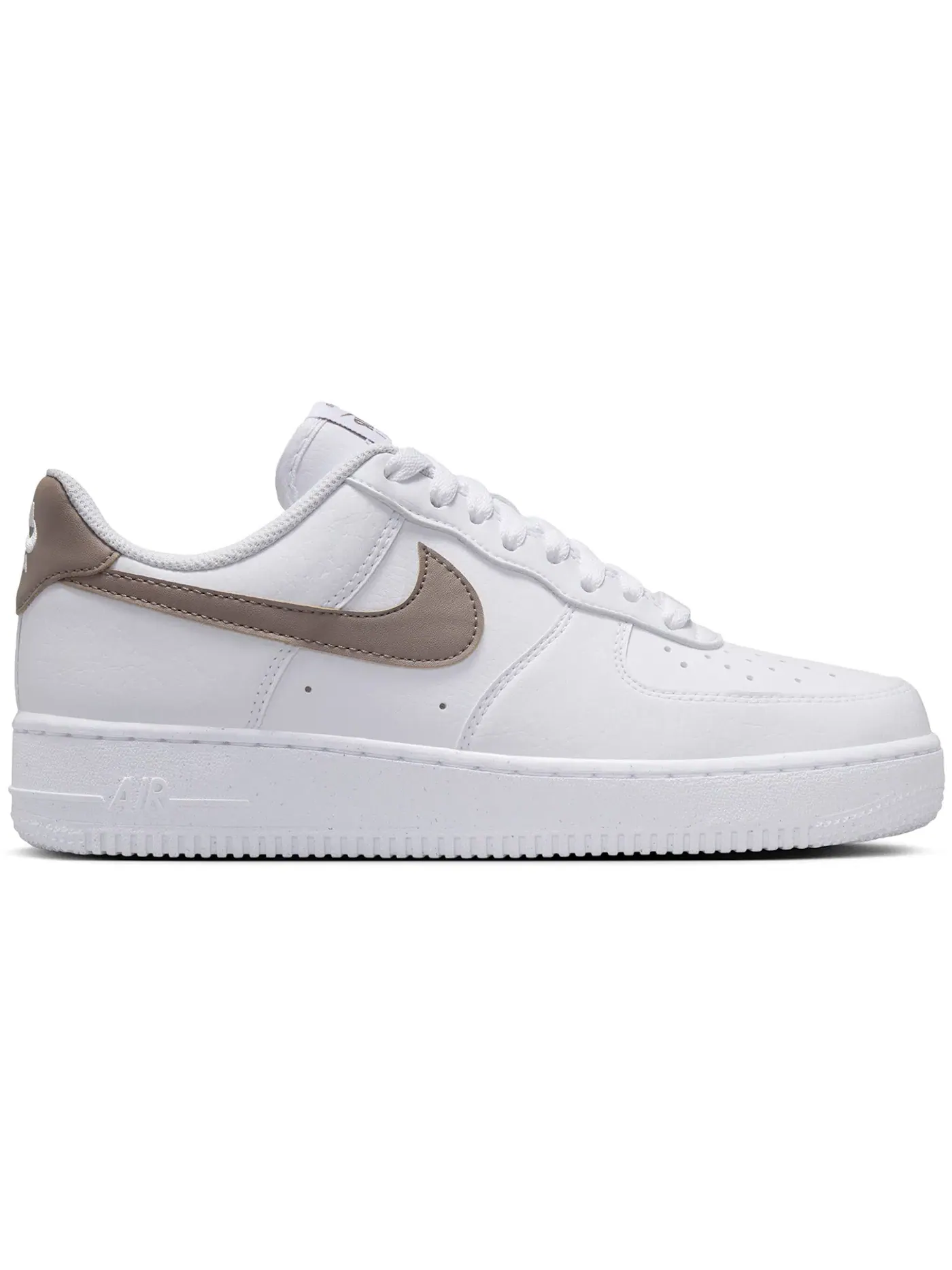 Женские кроссовки Lifestyle Nike Air Force 1 '07 Next Nature — изображение 1 из 1, белый/коричневый