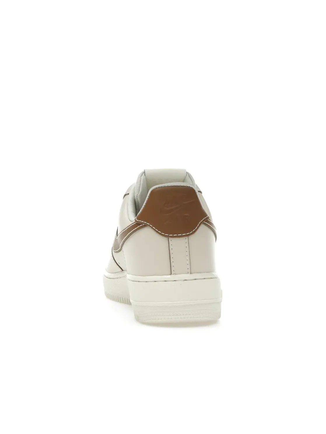 Мужские кроссовки Lifestyle Nike Air Force 1 '07 — изображение 4 из 4