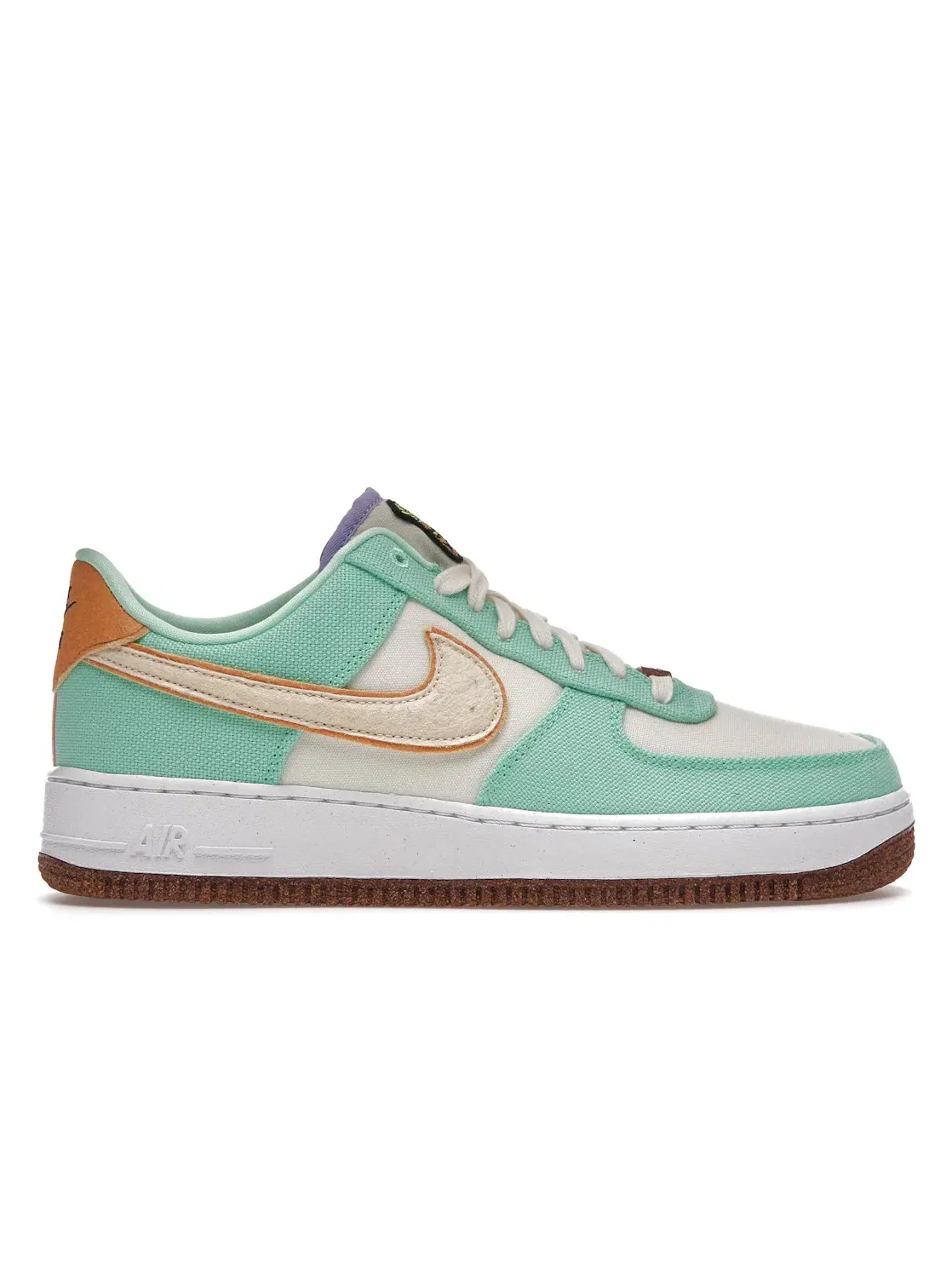 Женские кроссовки Lifestyle с принтом ананаса Nike Air Force 1 Low '07 — изображение 1 из 4