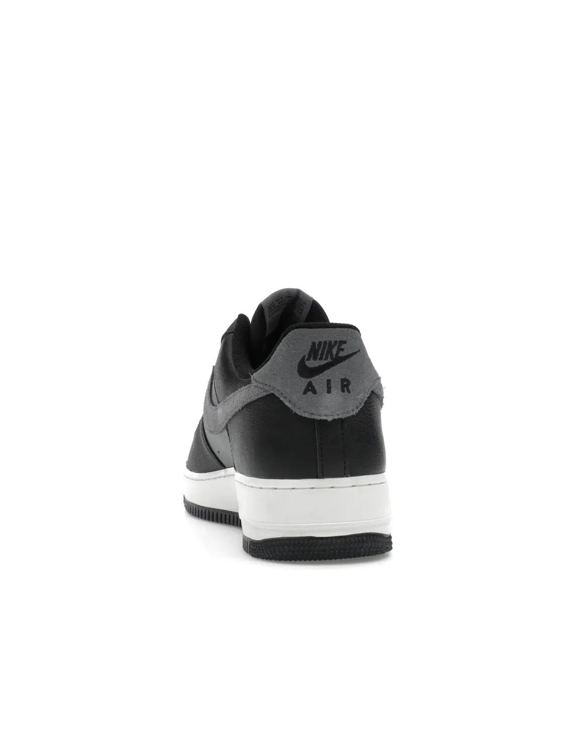 Мужские кроссовки Lifestyle Nike Air Force 1 '07 — изображение 4 из 4