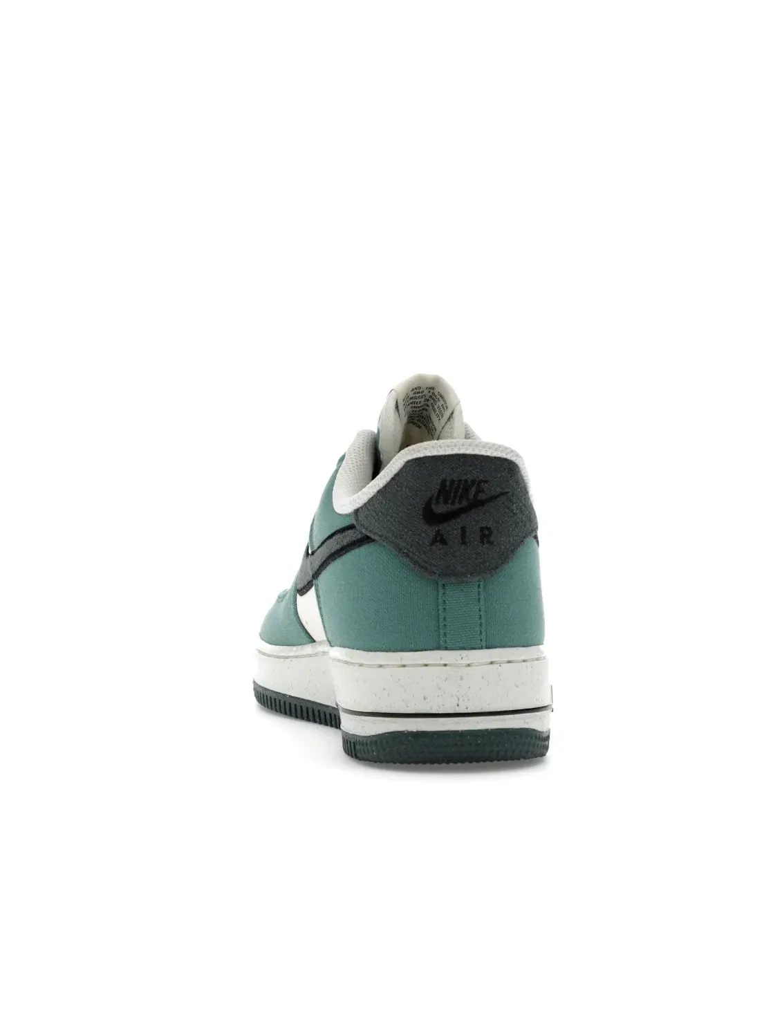 Мужские кроссовки с текстурированной кожей Nike Air Force 1 '07 — изображение 4 из 4, черный/винтажный зеленый