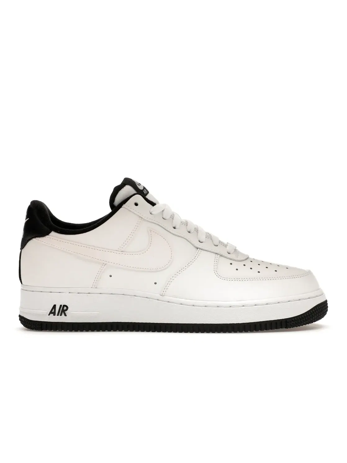 Мужские кроссовки Lifestyle Nike Air Force 1 Low '07 — изображение 1 из 4, белый/белый-черный