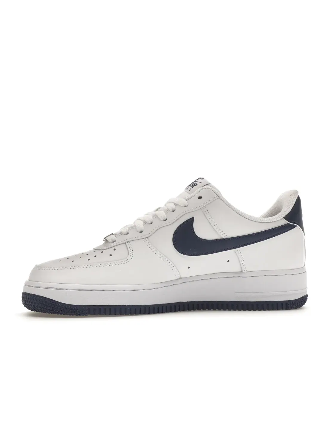 Мужские кроссовки Lifestyle Nike Air Force 1 '07 — изображение 3 из 4, белый/темно-синий