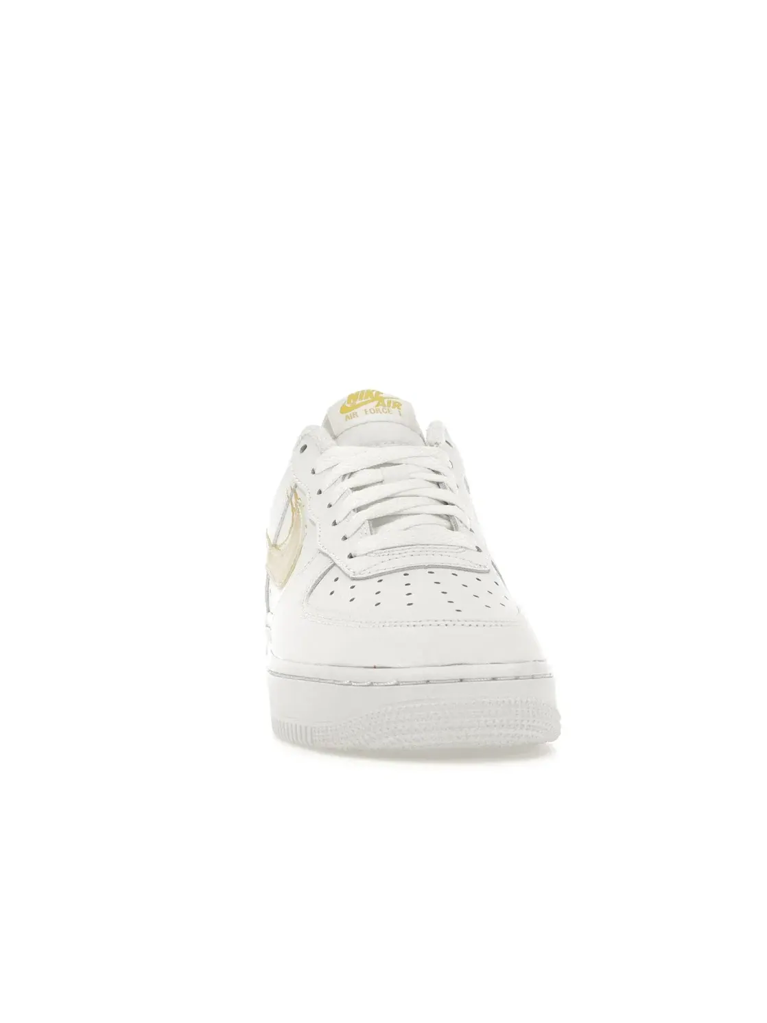 Мужские кроссовки Lifestyle Nike Air Force 1 '07 — изображение 2 из 4, белый