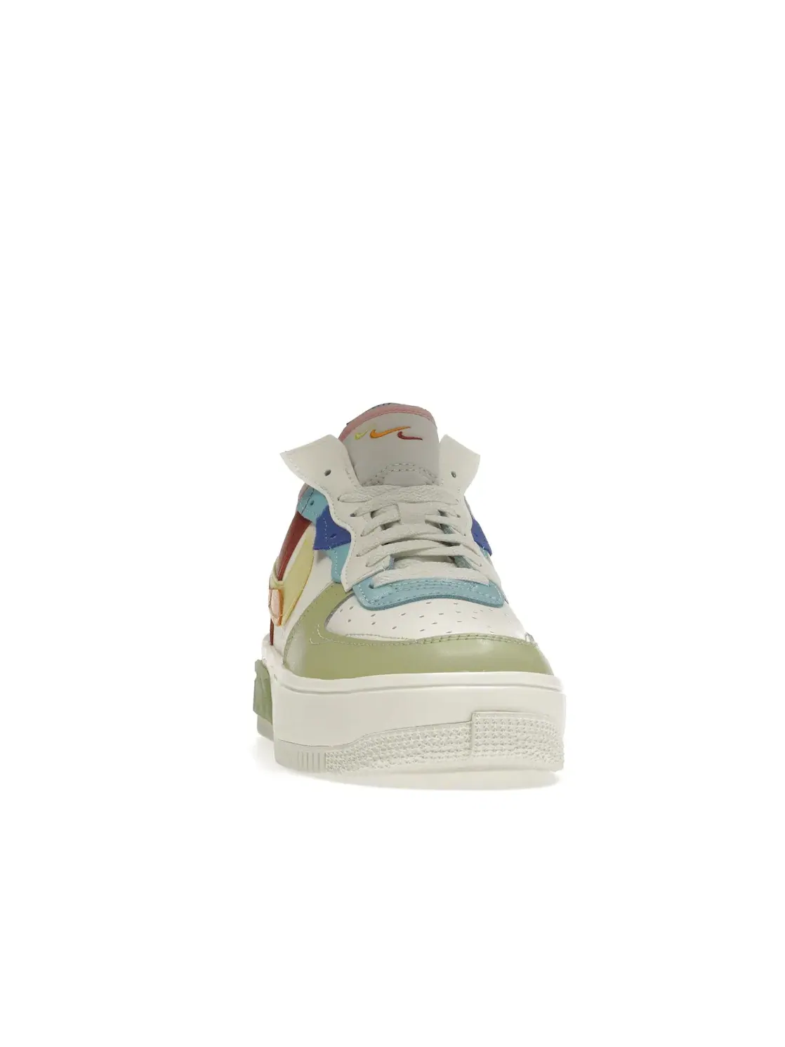Женские кроссовки с многоцветным дизайном Nike Air Force 1 Fontanka — изображение 2 из 4, золотистый