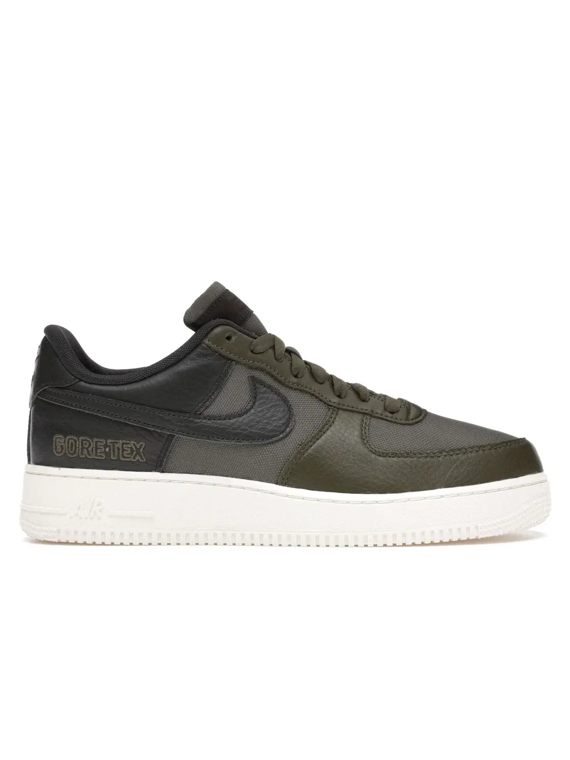Мужские Кроссовки Lifestyle Nike Air Force 1 Low Gore-Tex — изображение 1 из 4