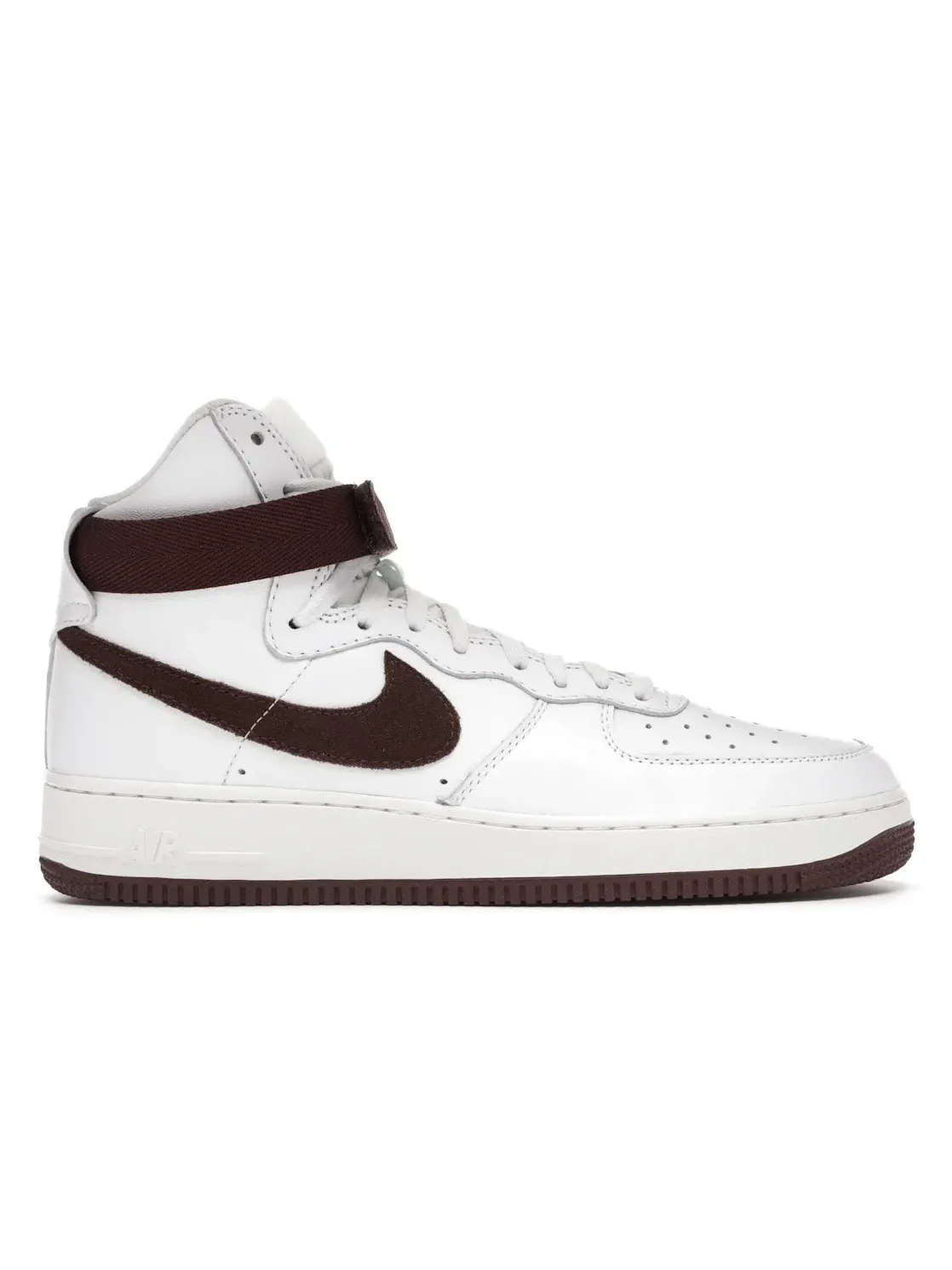 Мужские кроссовки Lifestyle Nike Air Force 1 Hi Retro Qs — изображение 1 из 4, белый