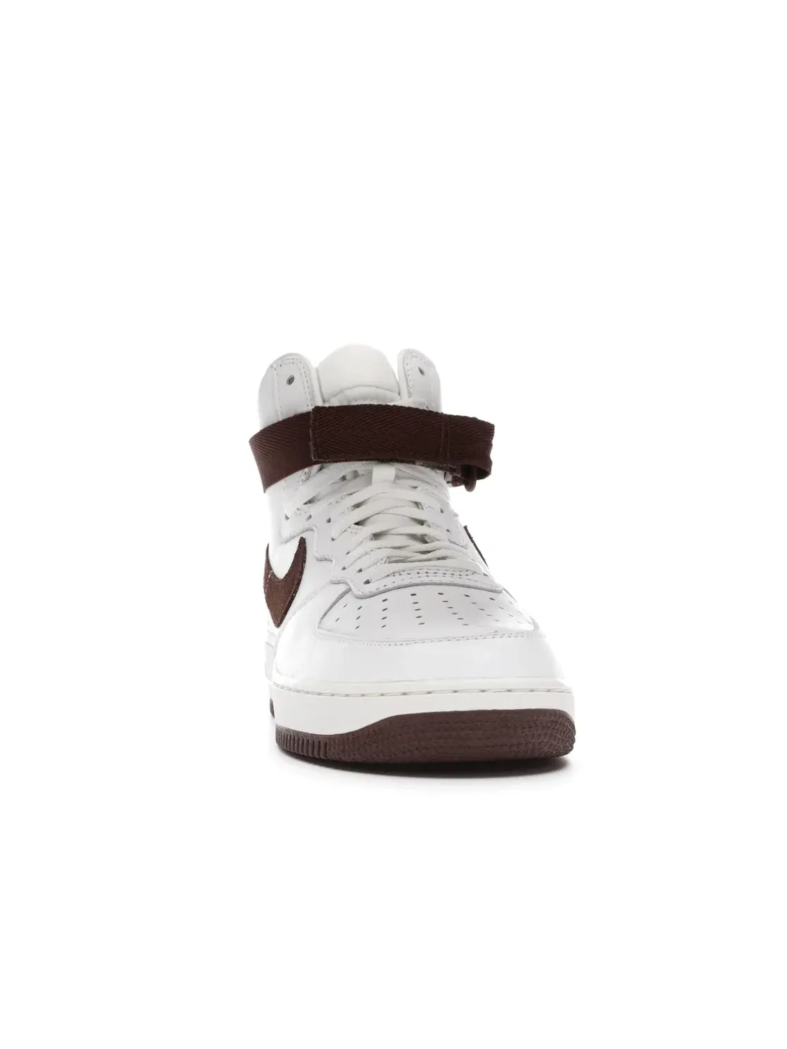 Мужские кроссовки Lifestyle Nike Air Force 1 Hi Retro Qs — изображение 2 из 4, белый