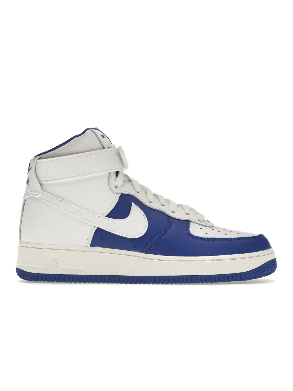 Мужские кроссовки Lifestyle Nike Air Force 1 High '07 LV8 — изображение 1 из 4, белый/белый