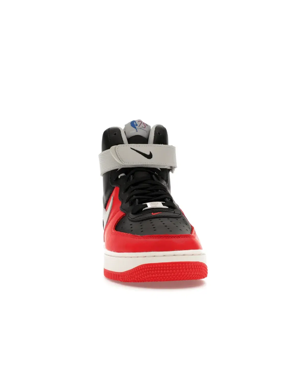 Мужские кроссовки Lifestyle Nike Air Force 1 High '07 LV8 — изображение 2 из 4, черный/красный//серый