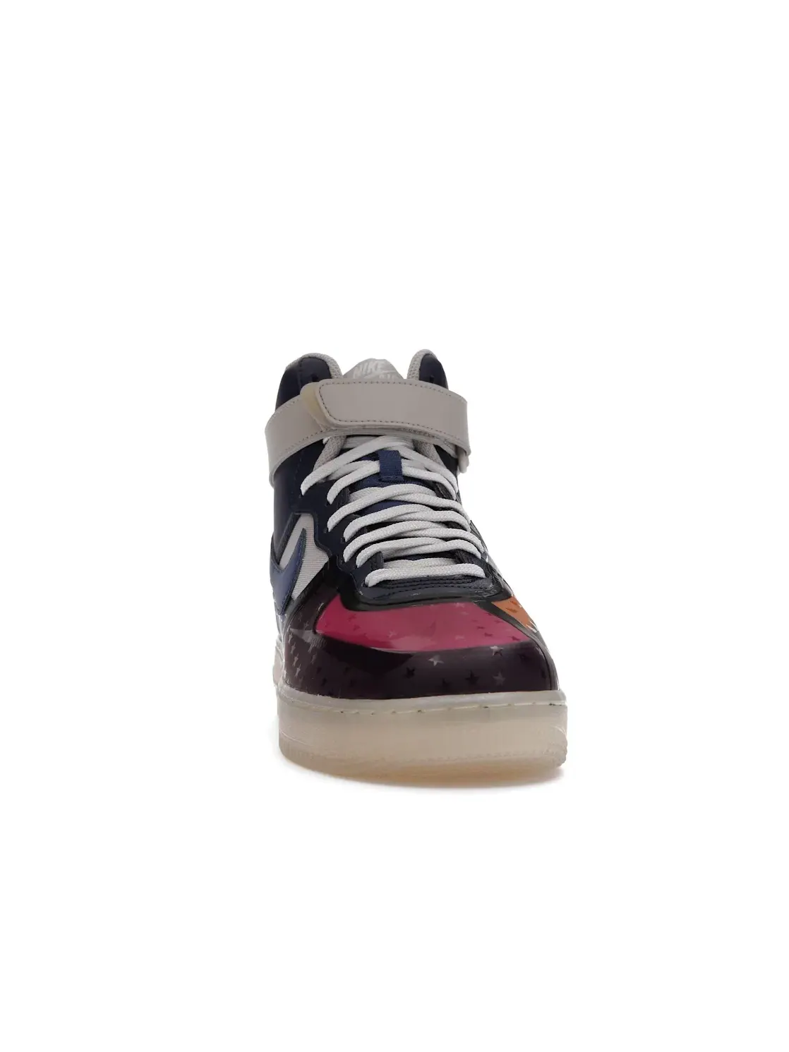 Мужские кроссовки кожаные с высоким верхом Nike Air Force 1 High '07 Premium — изображение 2 из 4