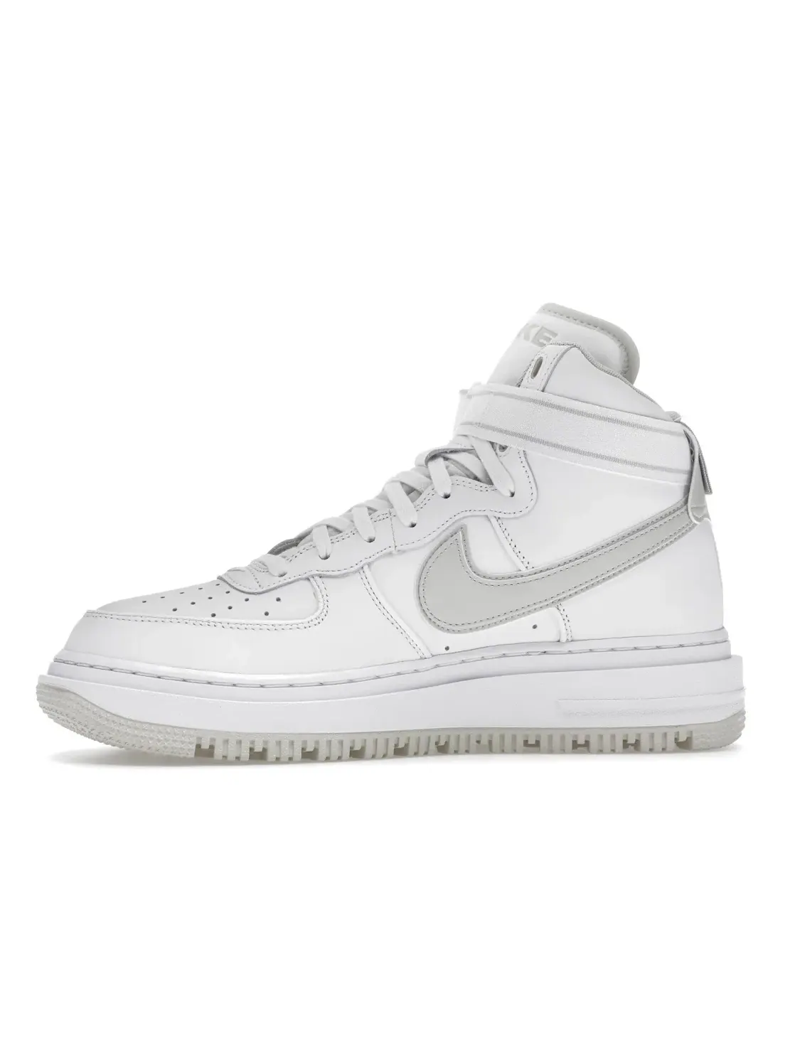 Мужские высокие ботинки с длинным голенищем Nike Air Force 1 High Boot — изображение 3 из 4, белый/светлый-белый