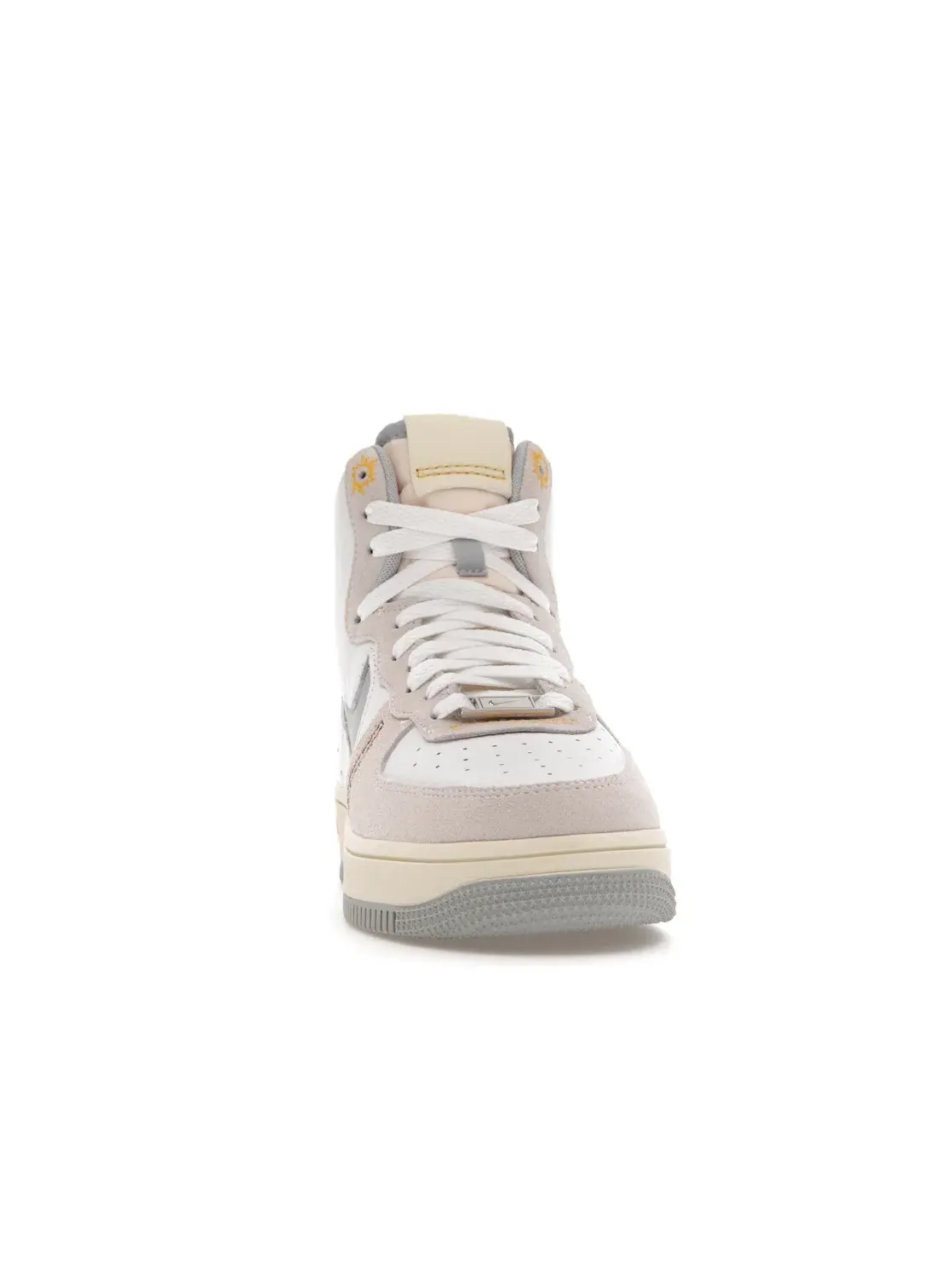 Женские кроссовки с высоким верхом Nike Air Force 1 High Sculpt — изображение 2 из 4, белый/серый-белый