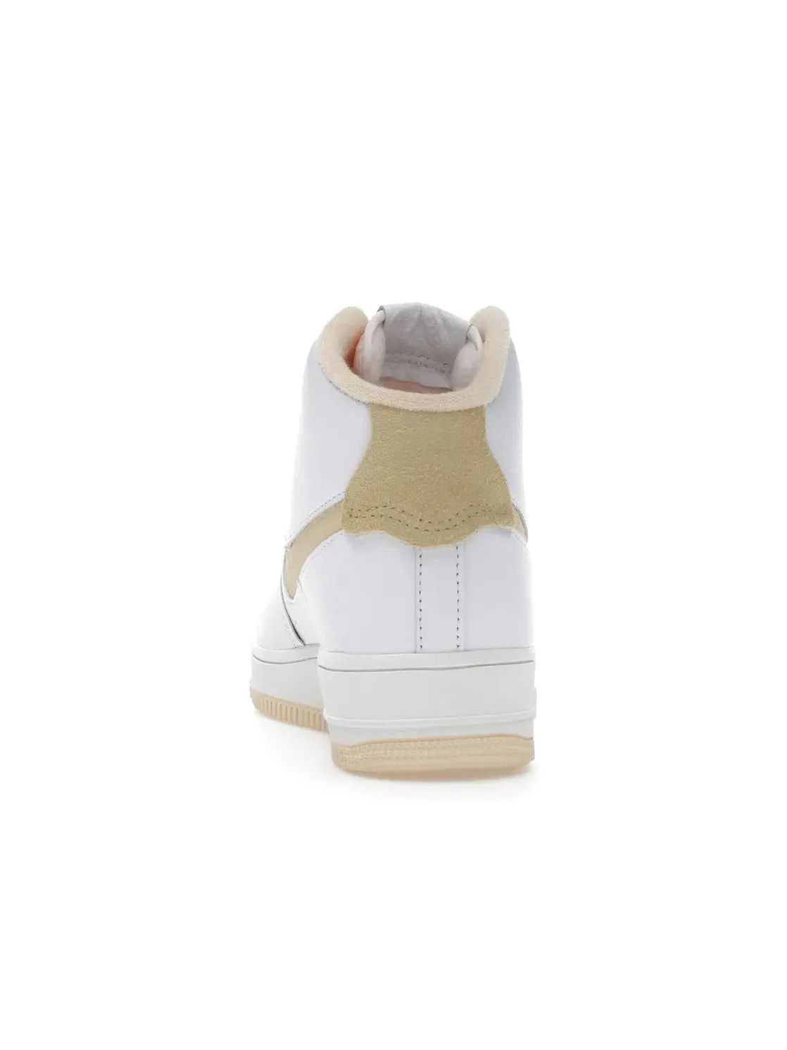 Женские кроссовки с высоким верхом Nike Air Force 1 High Sculpt — изображение 4 из 4, белый/бледный//бледный