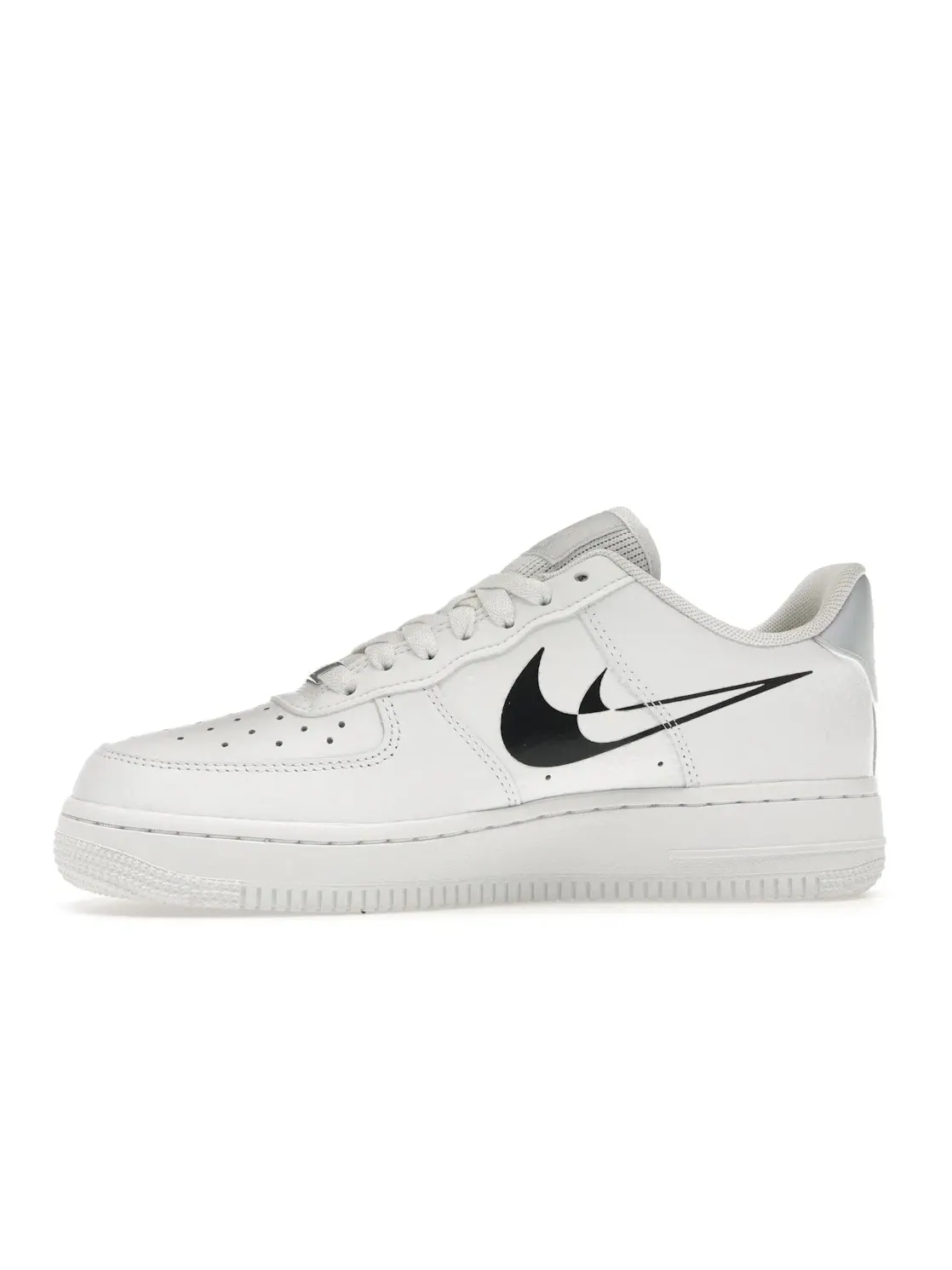 Женские кроссовки с низким профилем Nike Air Force 1 LO '07 — изображение 3 из 4, белый/черный