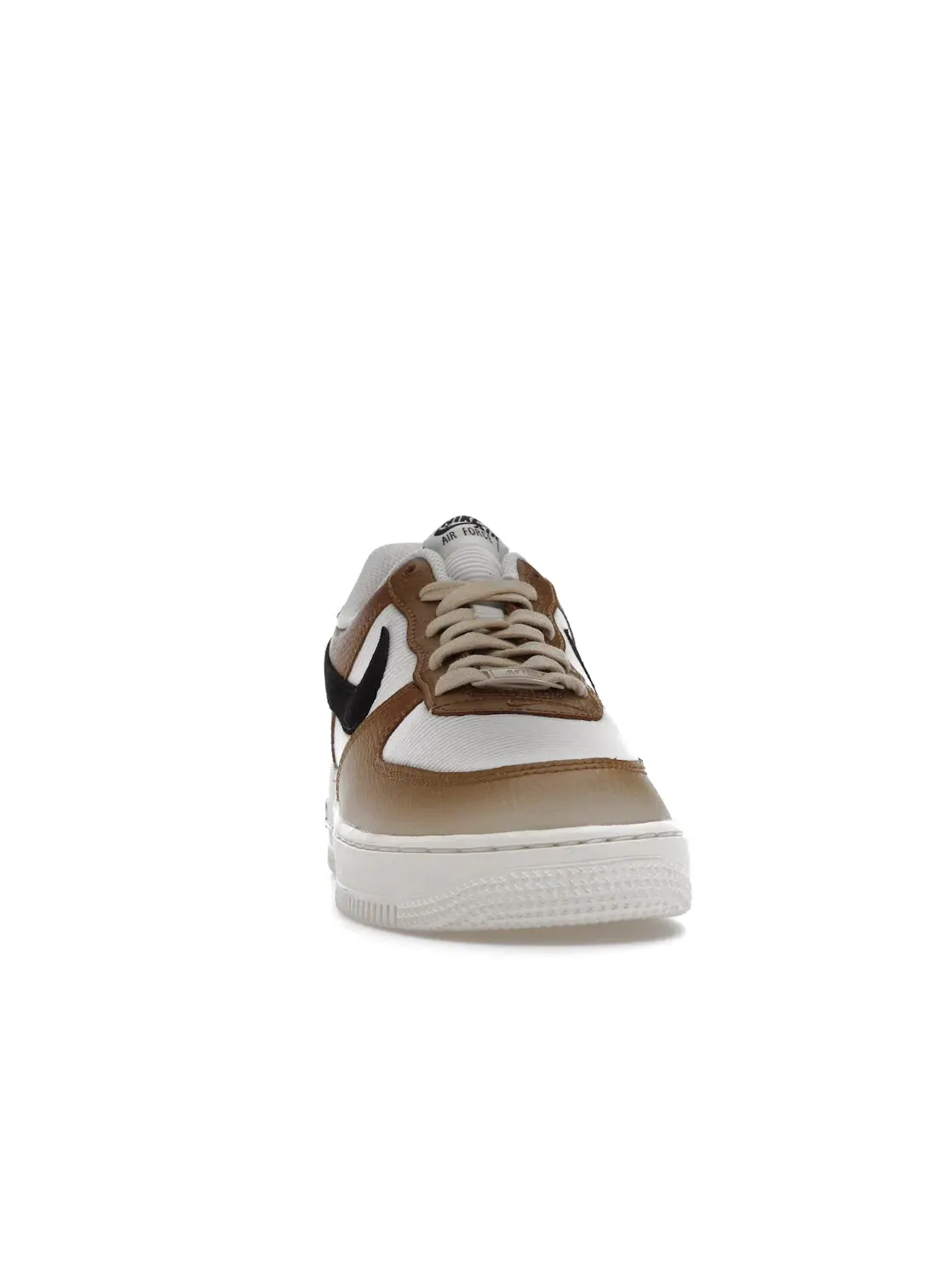 Женские кроссовки Lifestyle Nike Air Force 1 Low '07 — изображение 2 из 4, коричневый///белый