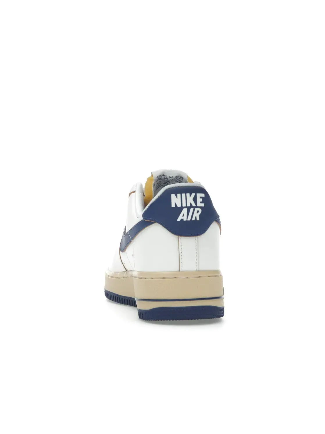 Женские кроссовки Lifestyle Nike Air Force 1 Low '07 — изображение 4 из 4
