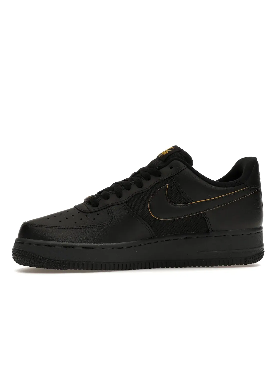 Мужские кроссовки Lifestyle с сетчатым материалом Nike Air Force 1 Low '07 Nike — изображение 3 из 4