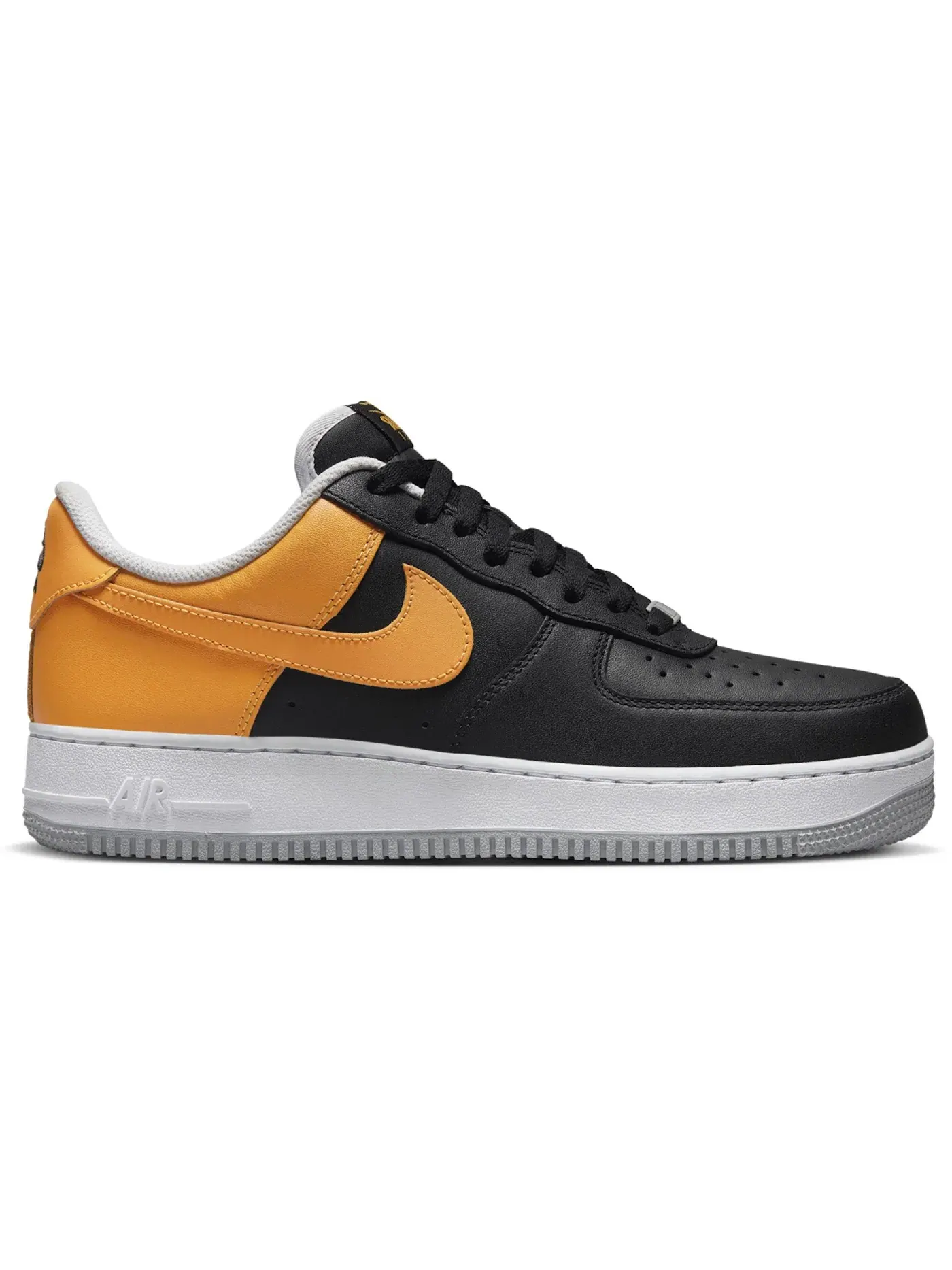 Мужские кроссовки Lifestyle Nike Air Force 1 Low '07 — изображение 1 из 3