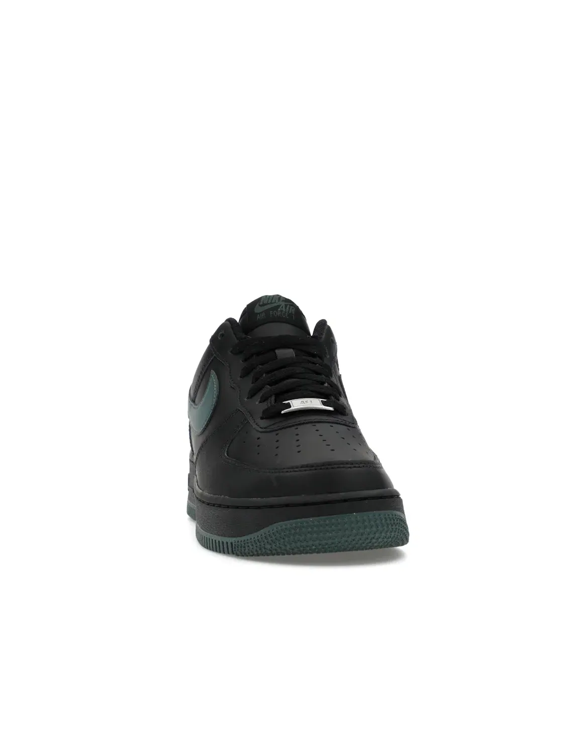 Мужские кроссовки Lifestyle Nike Air Force 1 Low '07 — изображение 2 из 4, черный/винтажный зеленый