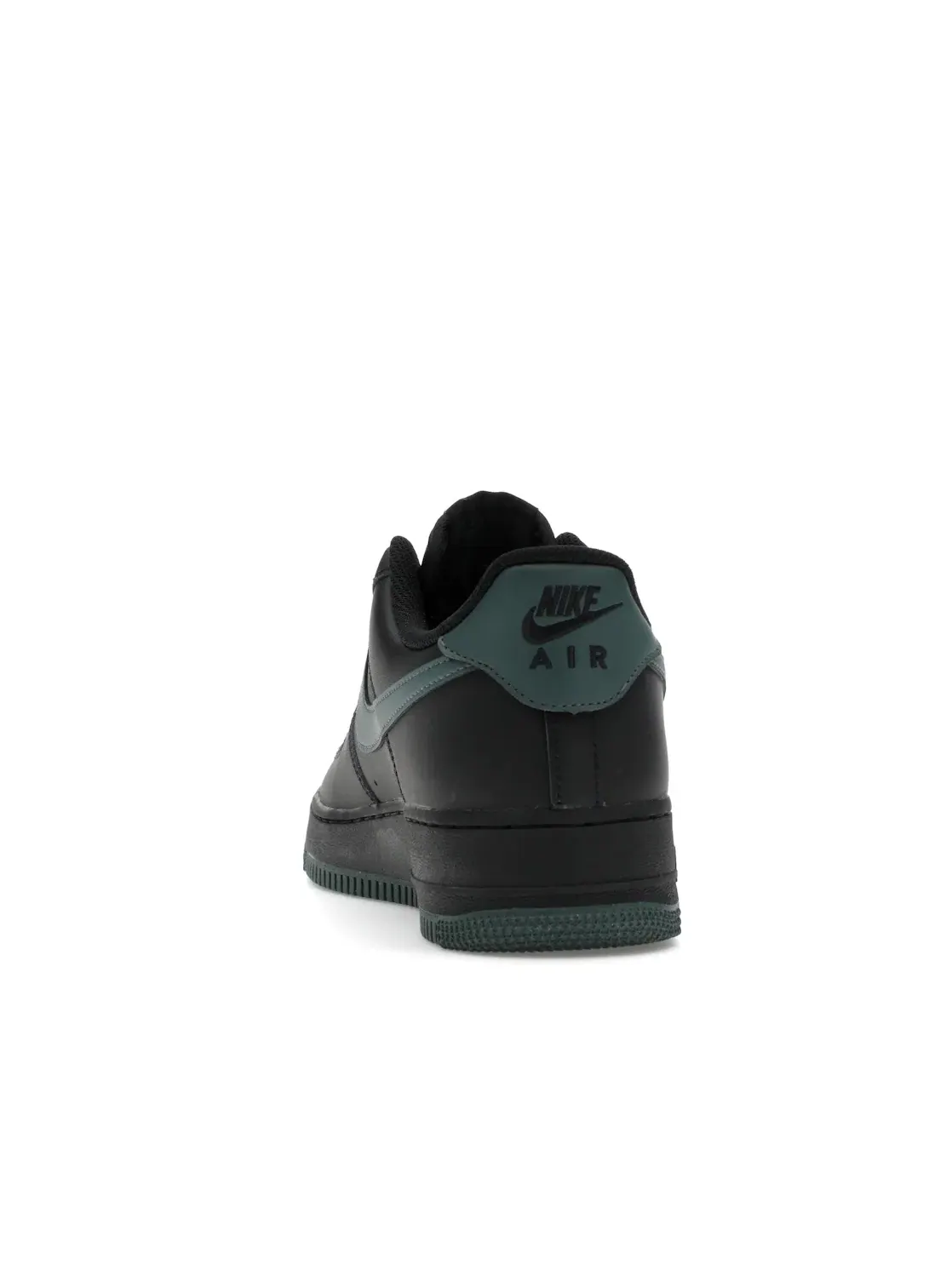 Мужские кроссовки Lifestyle Nike Air Force 1 Low '07 — изображение 4 из 4, черный/винтажный зеленый