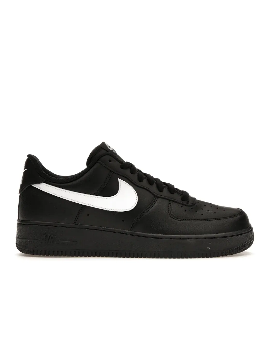 Мужские кроссовки Lifestyle Nike Air Force 1 Low '07 — изображение 1 из 4, черный/белый