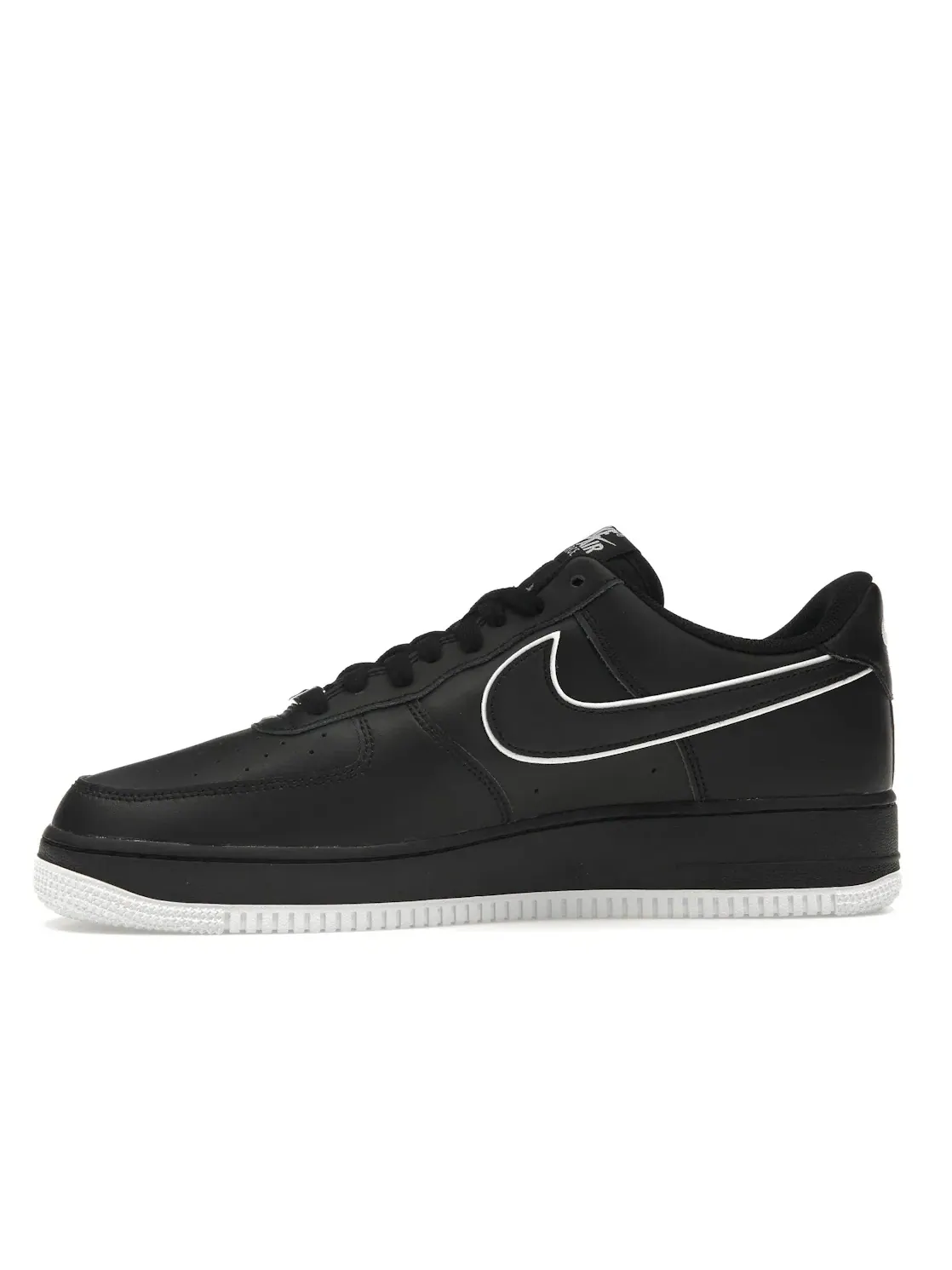 Мужские кроссовки Lifestyle Nike Air Force 1 Low '07 — изображение 3 из 4, черный/черный/белый