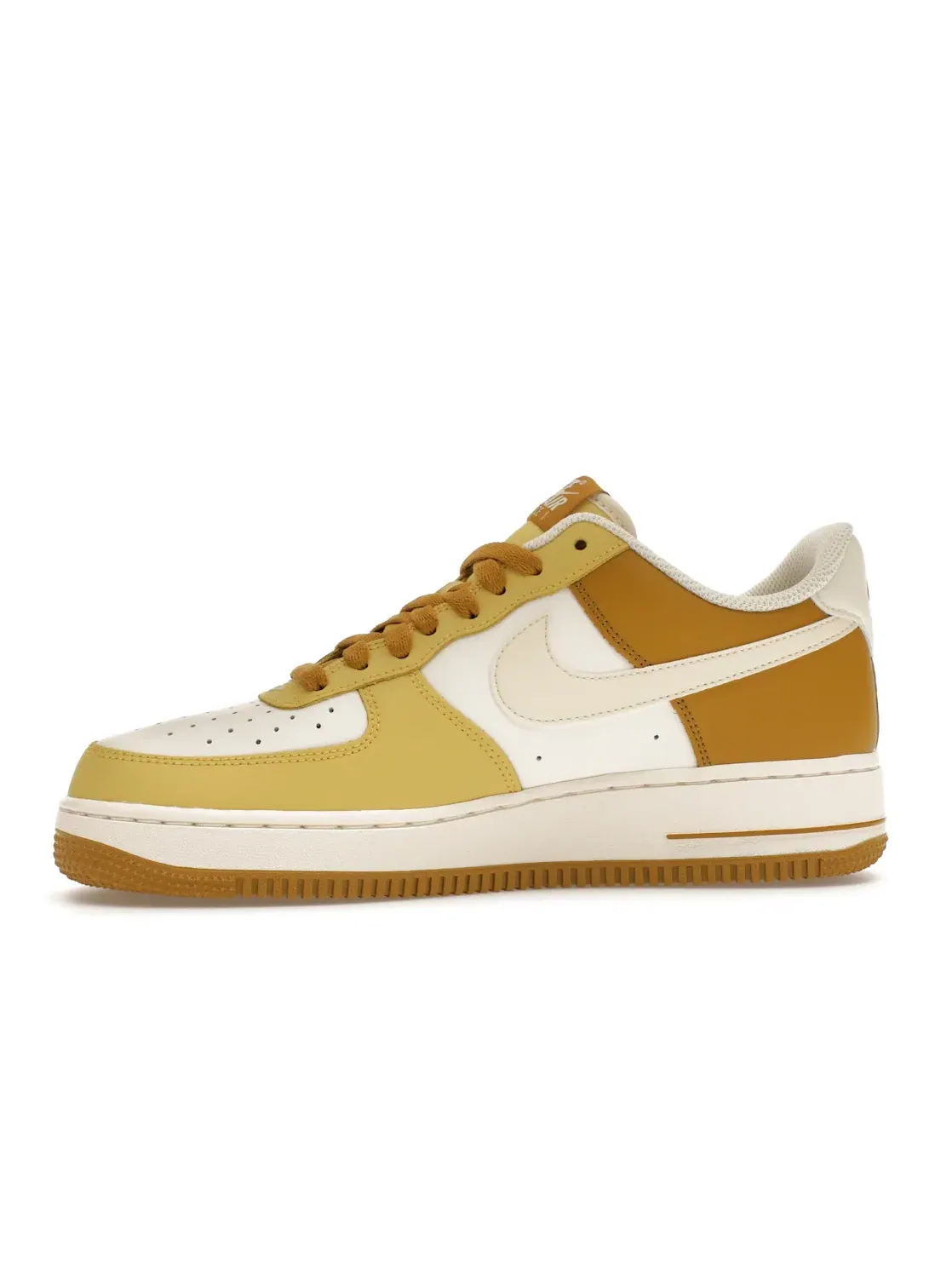 Мужские кроссовки Lifestyle Nike Air Force 1 Low '07 — изображение 3 из 4, золотистый