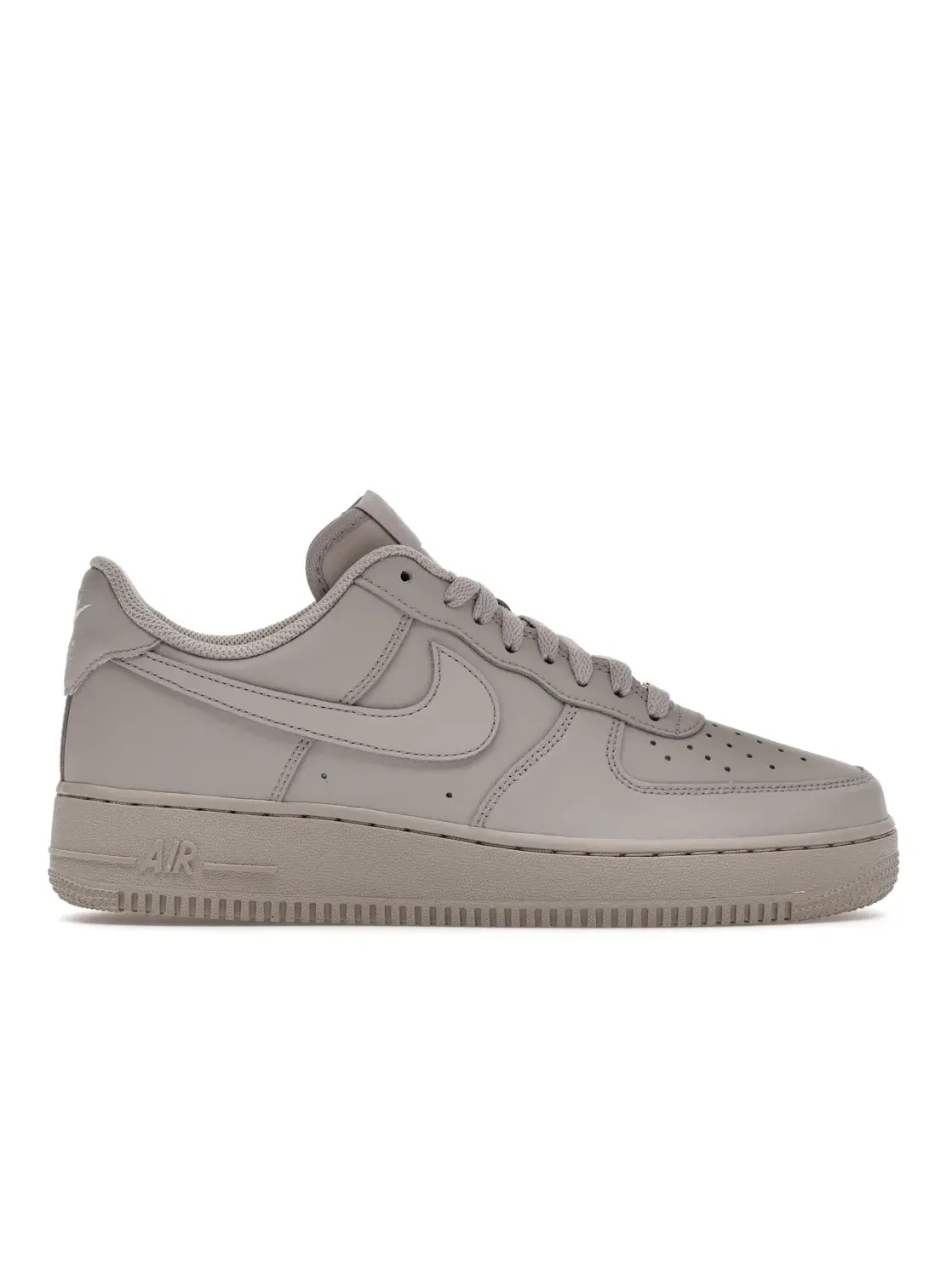 Мужские кроссовки Lifestyle Nike Air Force 1 Low '07 — изображение 1 из 4, серый/серый
