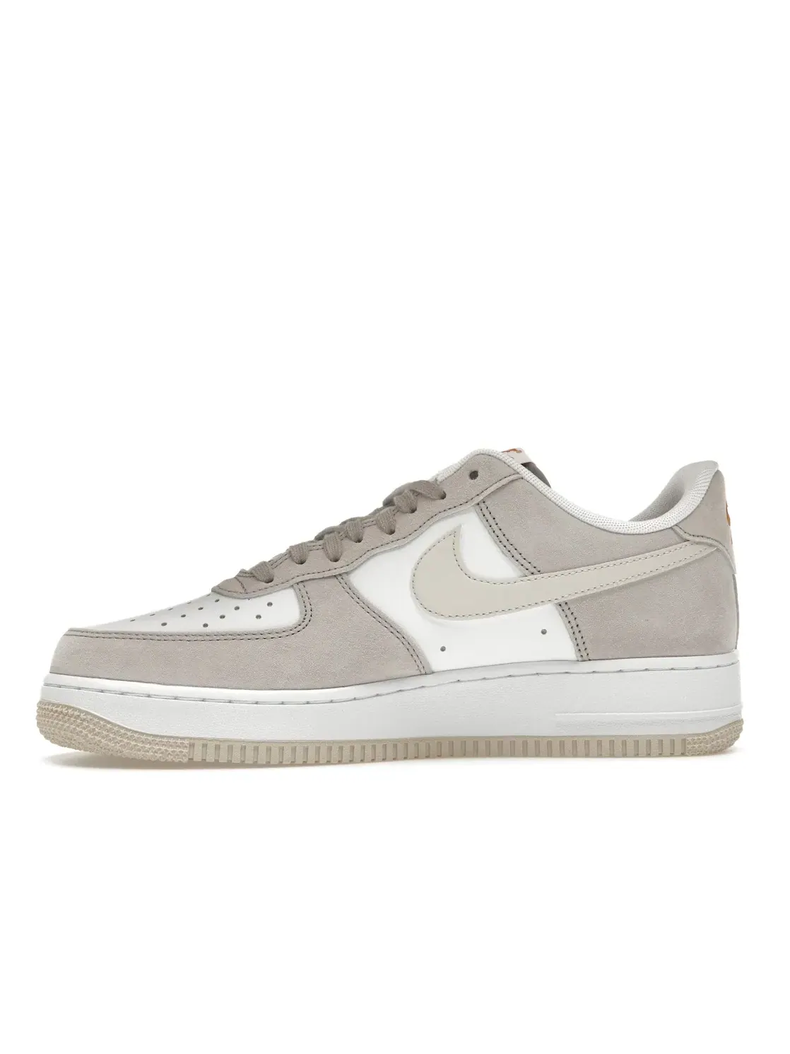Мужские кроссовки Lifestyle Nike Air Force 1 Low '07 — изображение 3 из 4