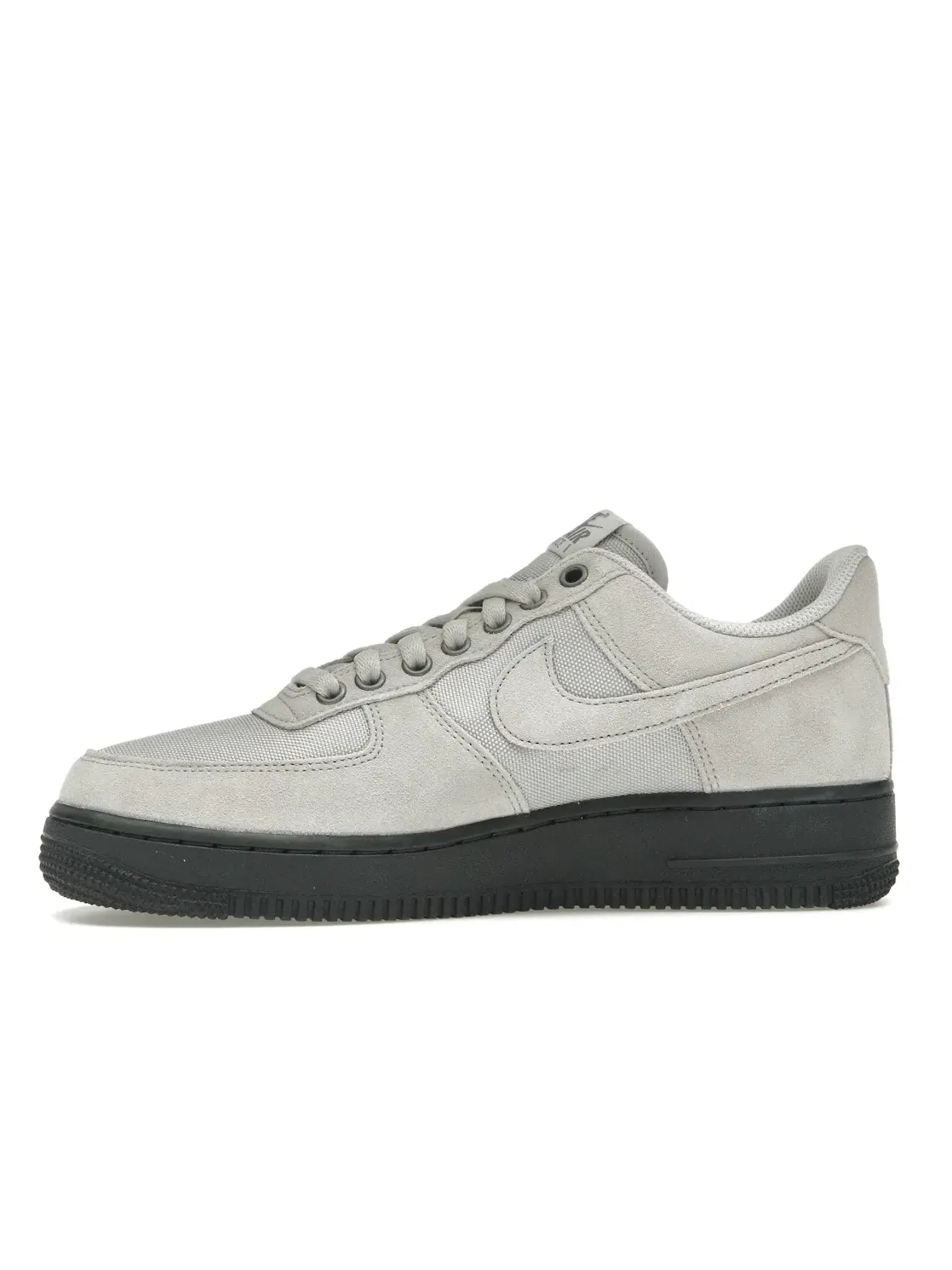 Мужские кроссовки Lifestyle Nike Air Force 1 Low '07 — изображение 3 из 4