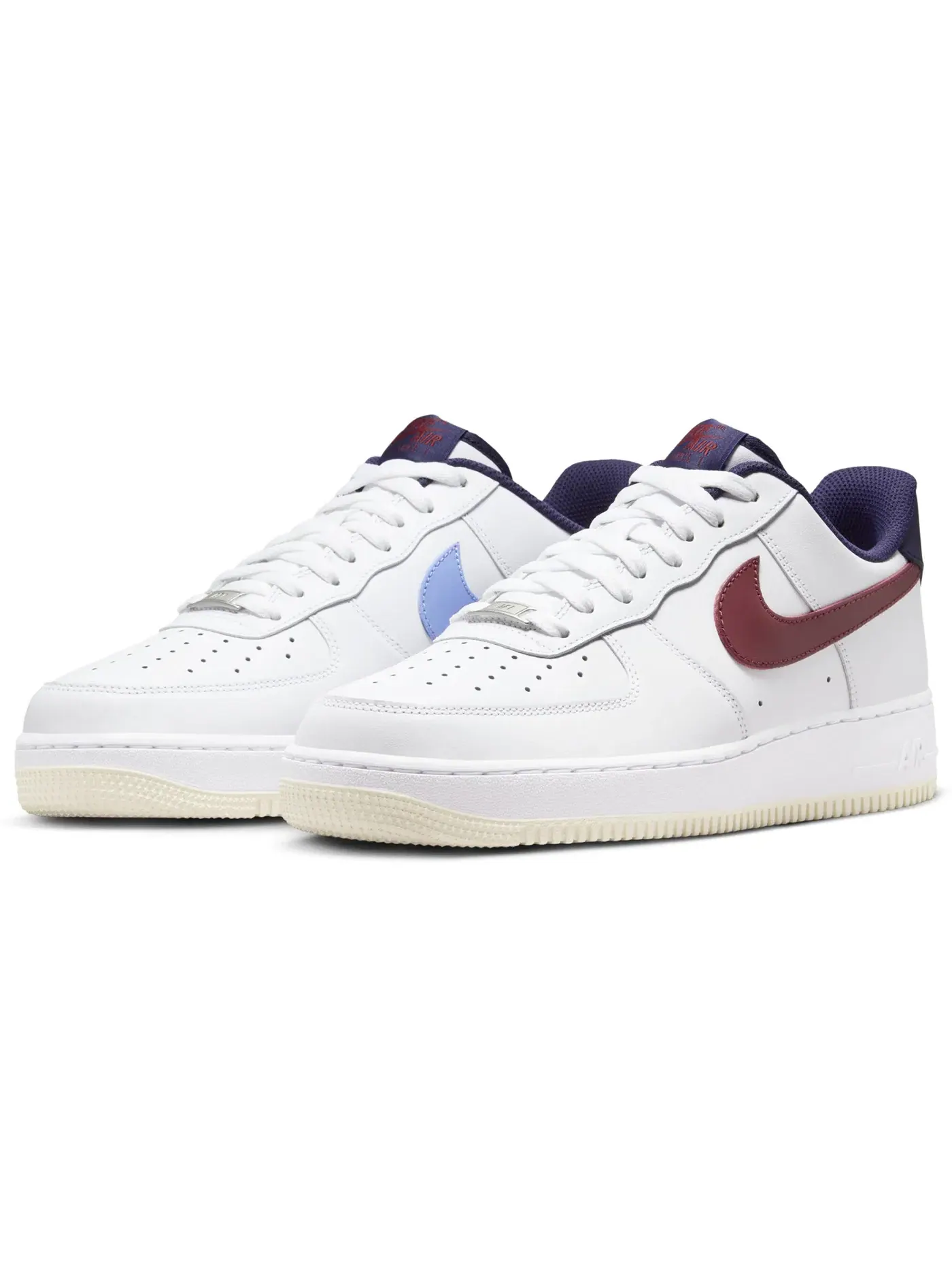 Мужские кроссовки Lifestyle Nike Air Force 1 Low '07 — изображение 2 из 4, белый/белый//красный