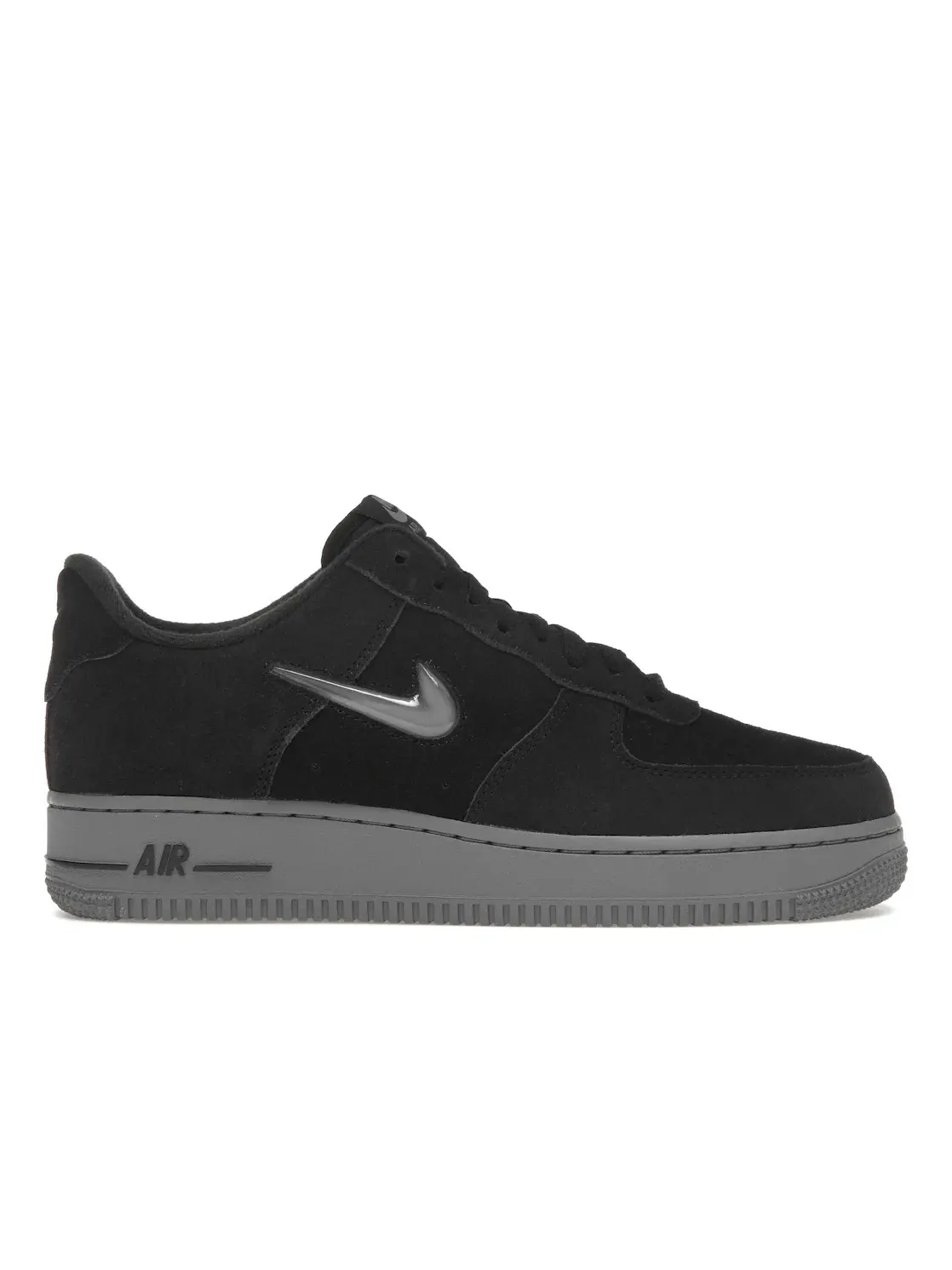 Мужские кроссовки повседневные с замшевым верхом Nike Air Force 1 Low '07 — изображение 1 из 4, черный/серый