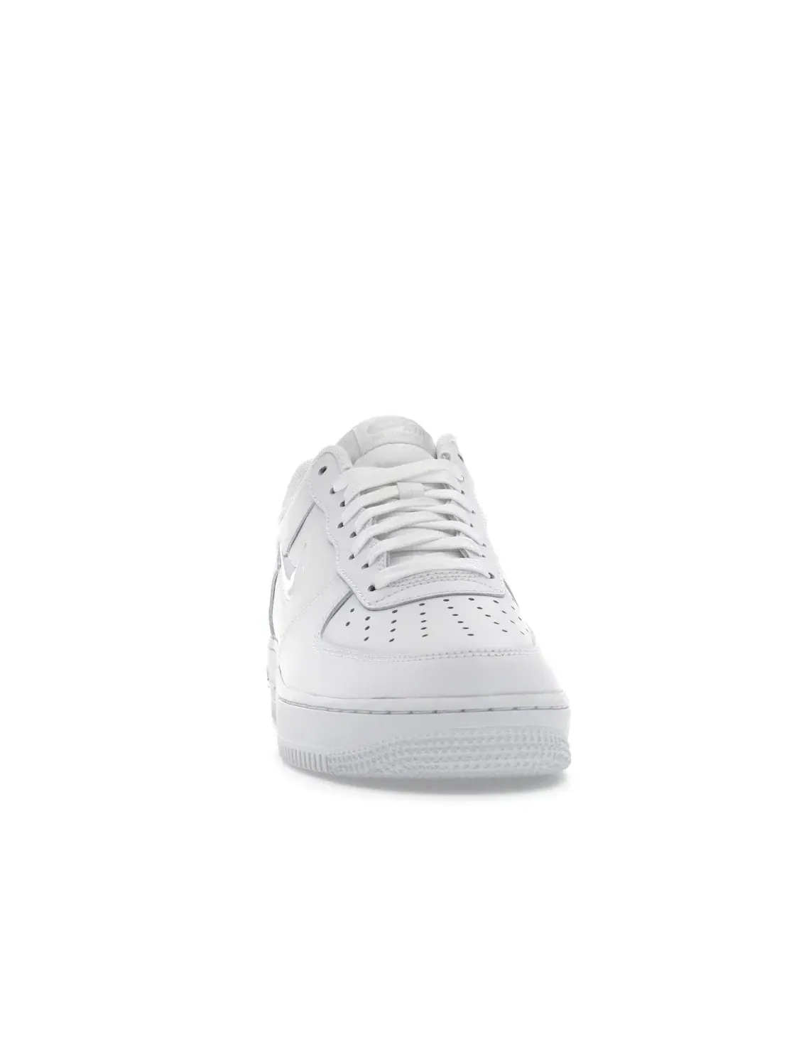 Мужские кроссовки Lifestyle Nike Air Force 1 Low '07 — изображение 2 из 4, белый/темный серый