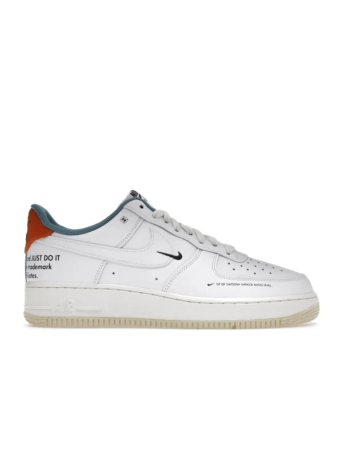 Мужские кроссовки Lifestyle с принтом Nike Air Force 1 Low '07 LE Starfish — изображение 1 из 4, белый/-натуральный