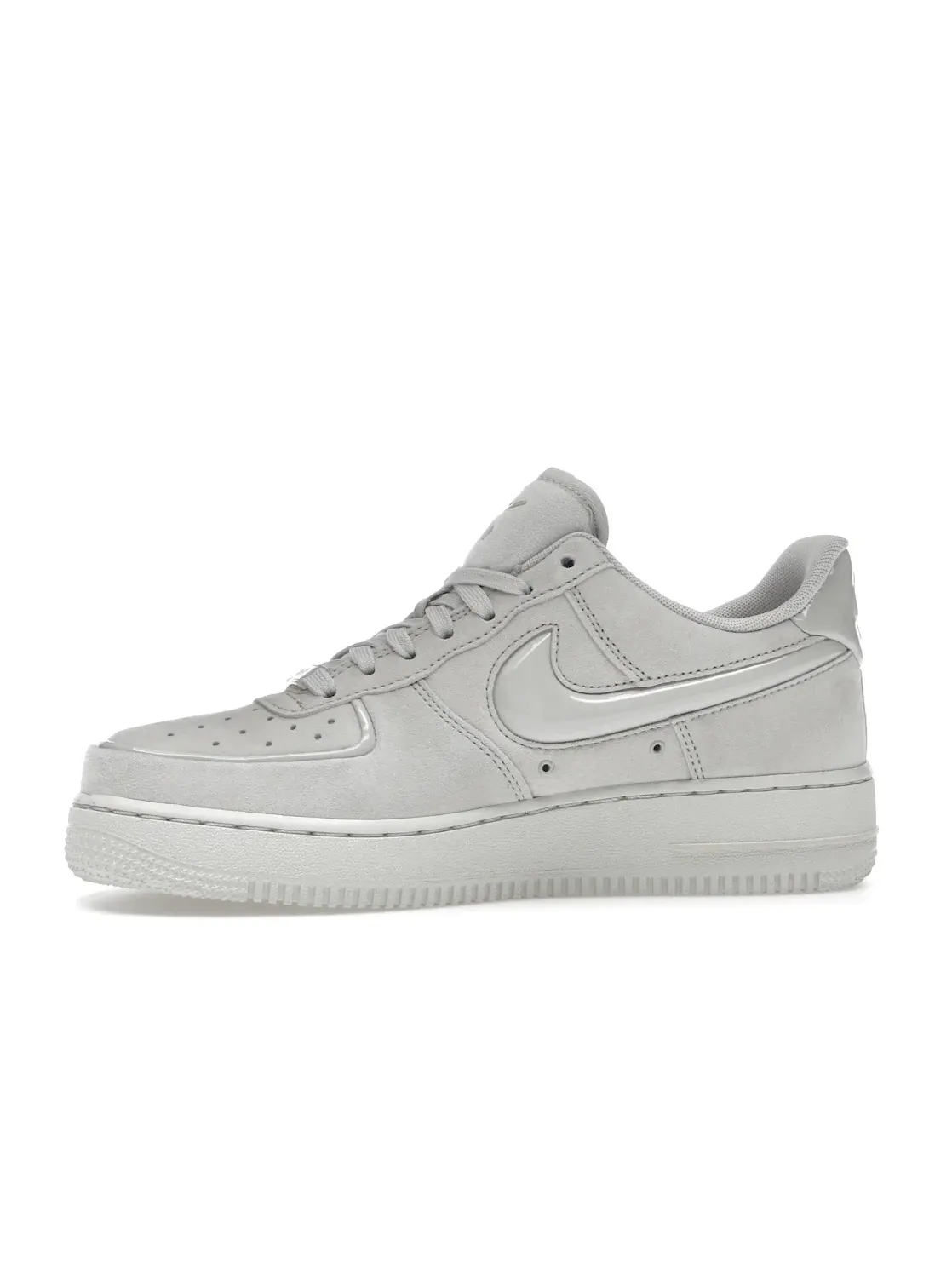 Женские кроссовки Lifestyle Nike Air Force 1 Low '07 — изображение 3 из 4, светлый коричневый