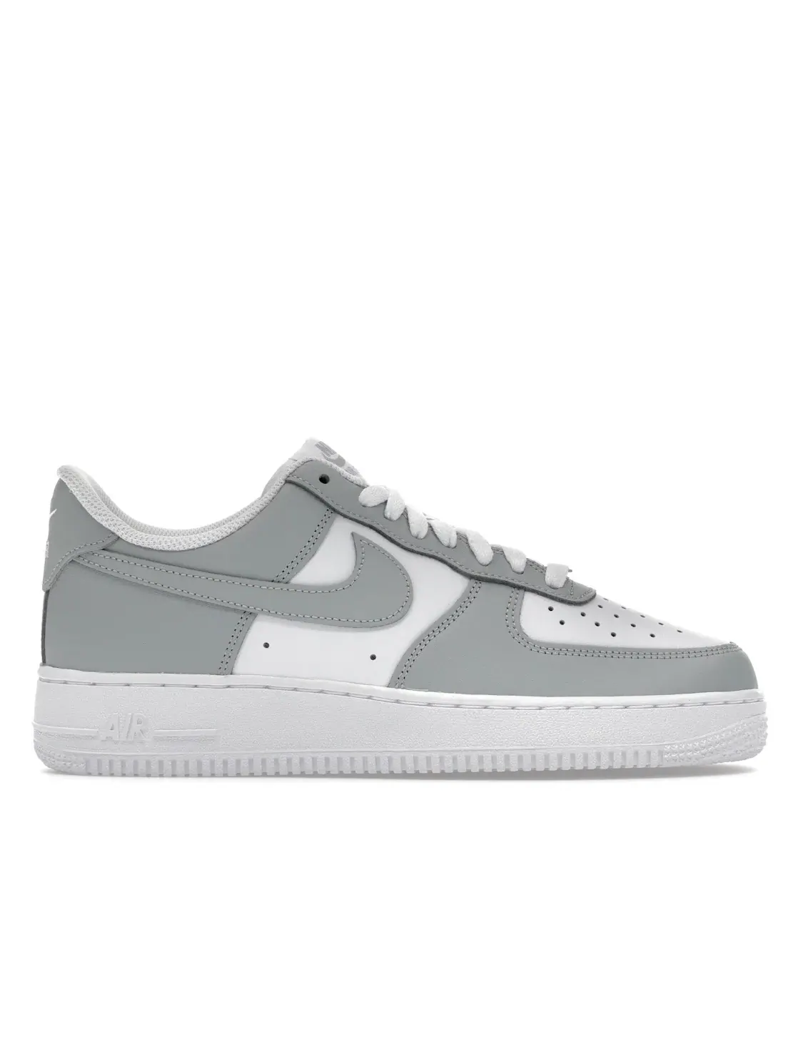 Мужские кроссовки Lifestyle Nike Air Force 1 Low '07 — изображение 1 из 4