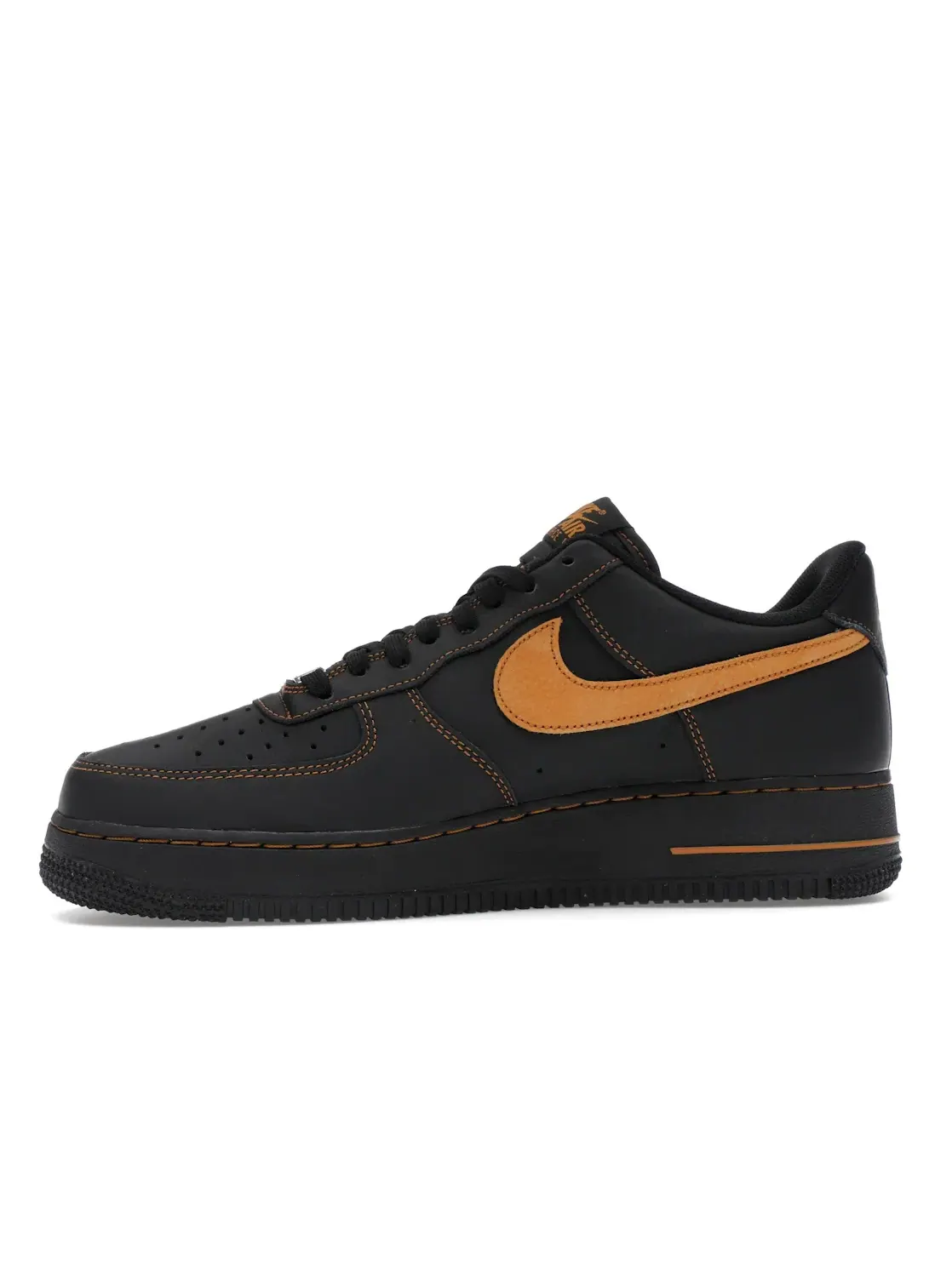 Мужские кроссовки Lifestyle с контрастными акцентами Nike Air Force 1 Low '07 LV8 — изображение 3 из 4, черный