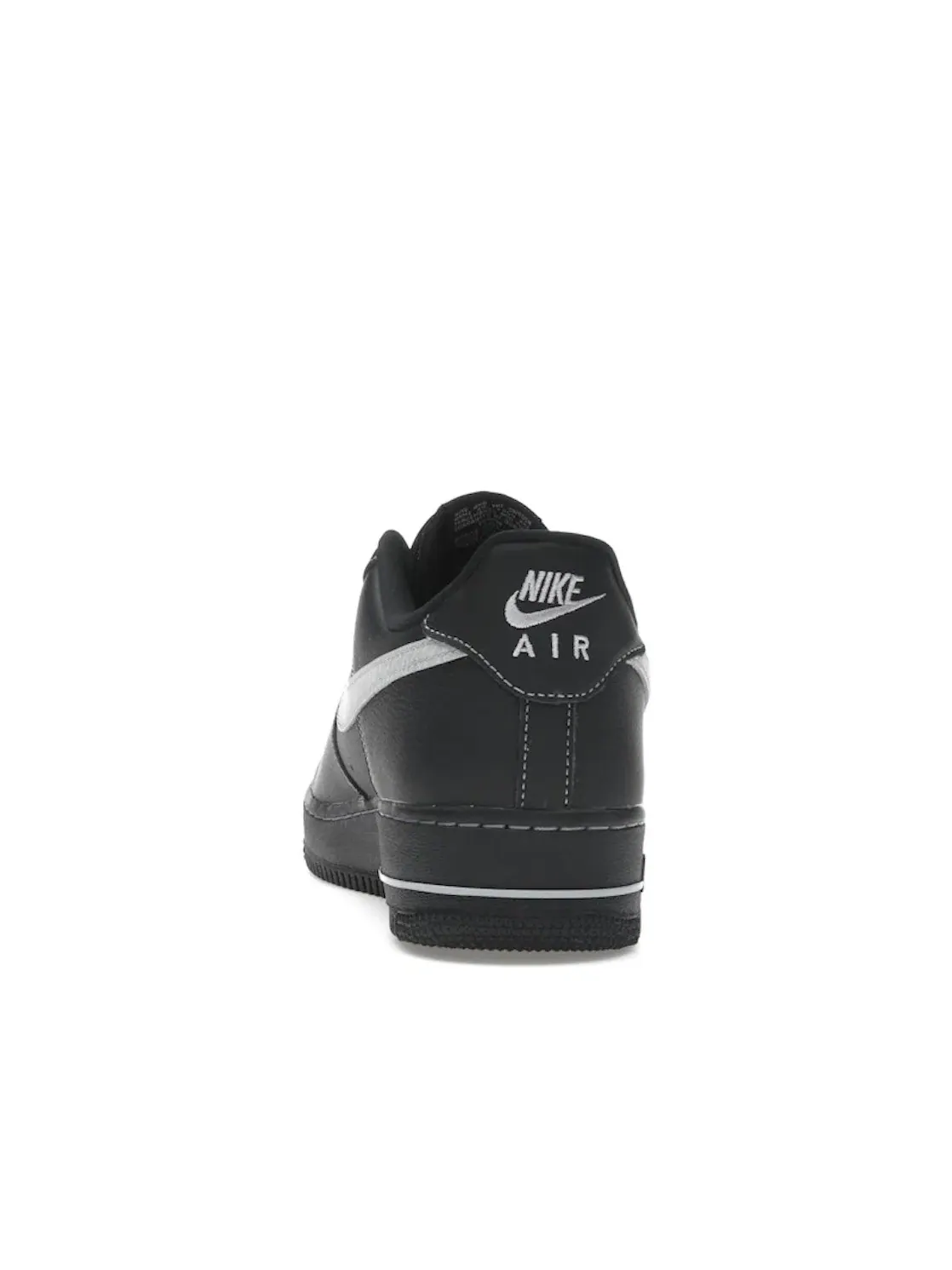 Женские кроссовки с контрастным дизайном Nike Air Force 1 Low '07 LV8 — изображение 4 из 4, черный/серый/черный