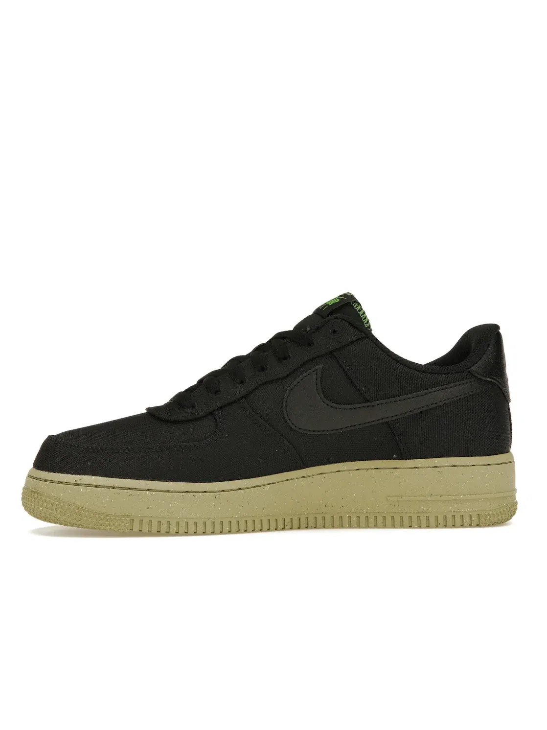 Мужские кроссовки с длинным шнурком Nike Air Force 1 Low '07 LV8 — изображение 3 из 4, черный/оливковый//черный