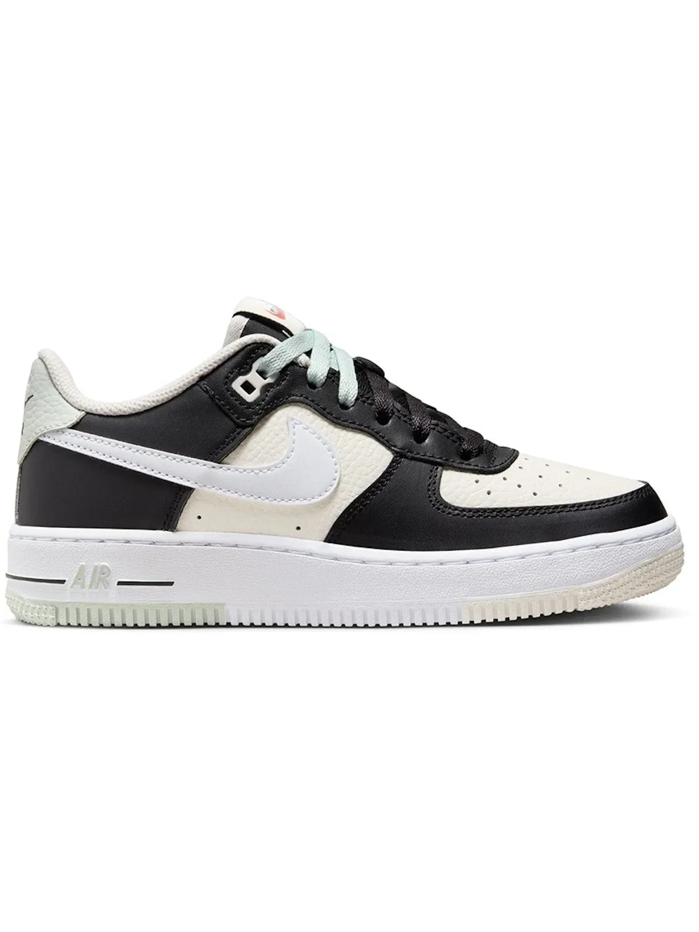 Детские кроссовки Lifestyle Nike Air Force 1 Low '07 LV8 — изображение 1 из 1