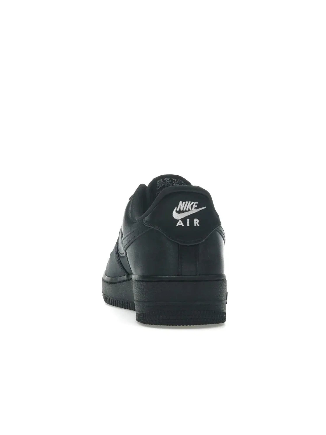 Женские кроссовки Lifestyle с сатиновыми элементами Nike Air Force 1 Low '07 LV8 — изображение 4 из 4, черный/черный/розовый